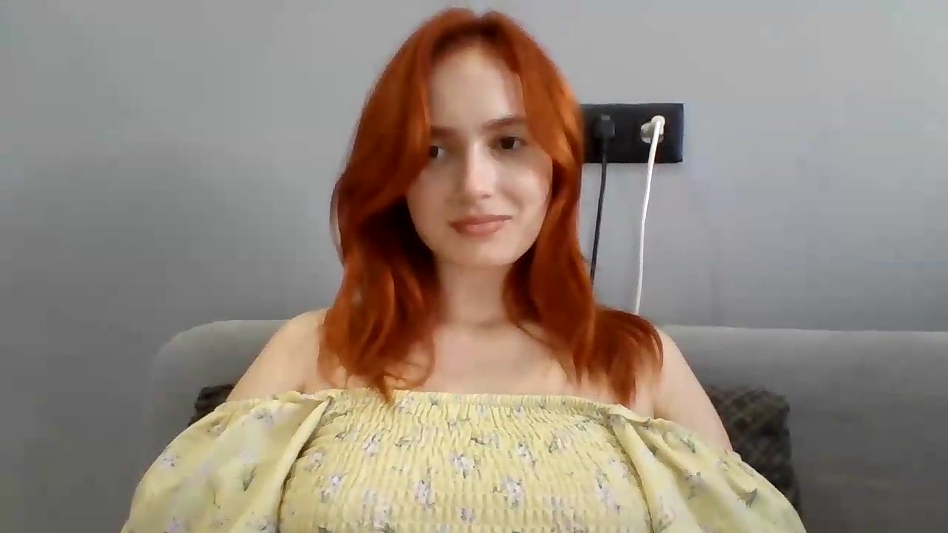 Gallery image thumbnail from AylinaGold's myfreecams stream on, 08/18/2026, 10:58 image 16 of 20