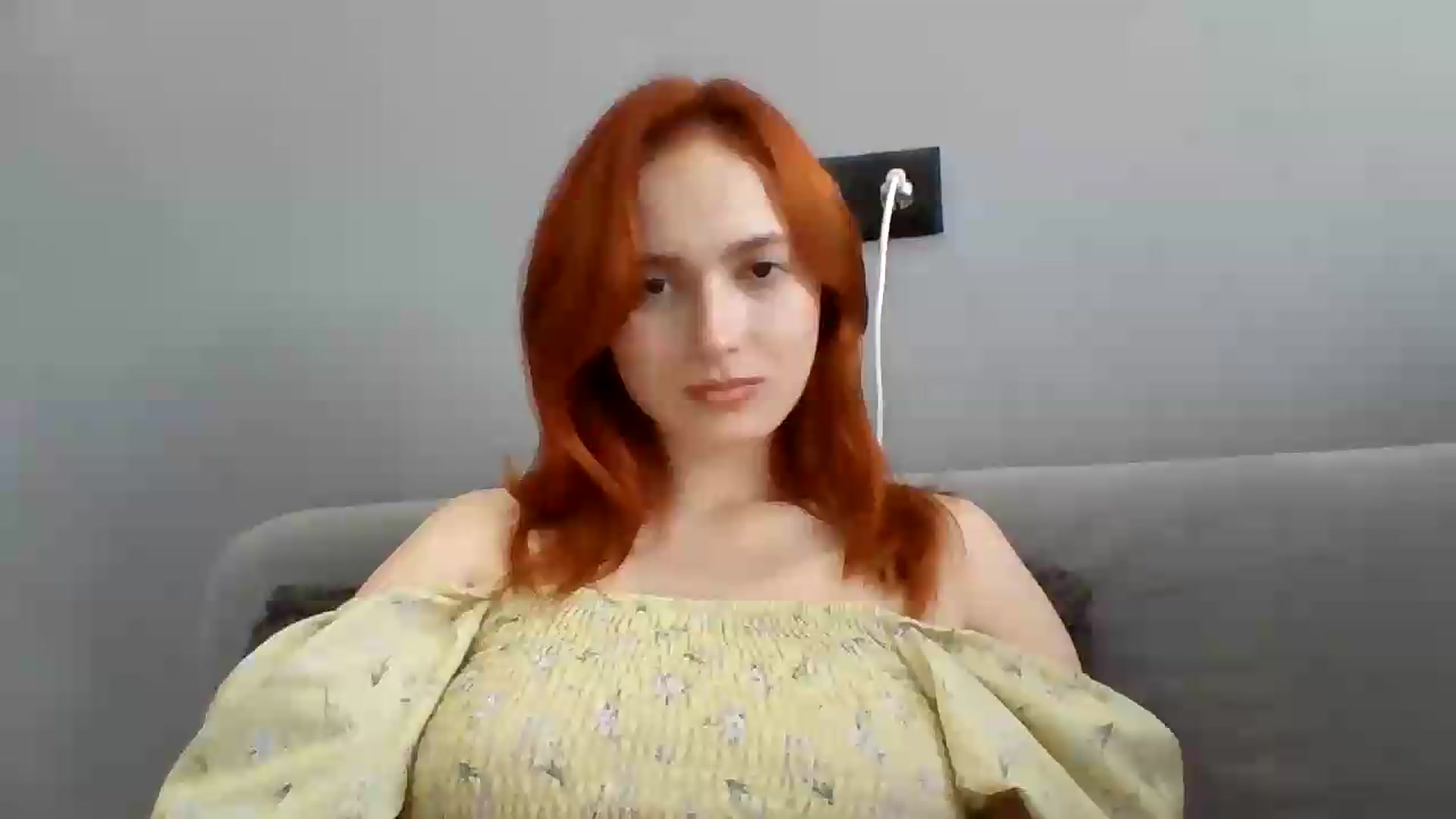 Gallery image thumbnail from AylinaGold's myfreecams stream on, 08/18/2026, 10:58 image 11 of 20