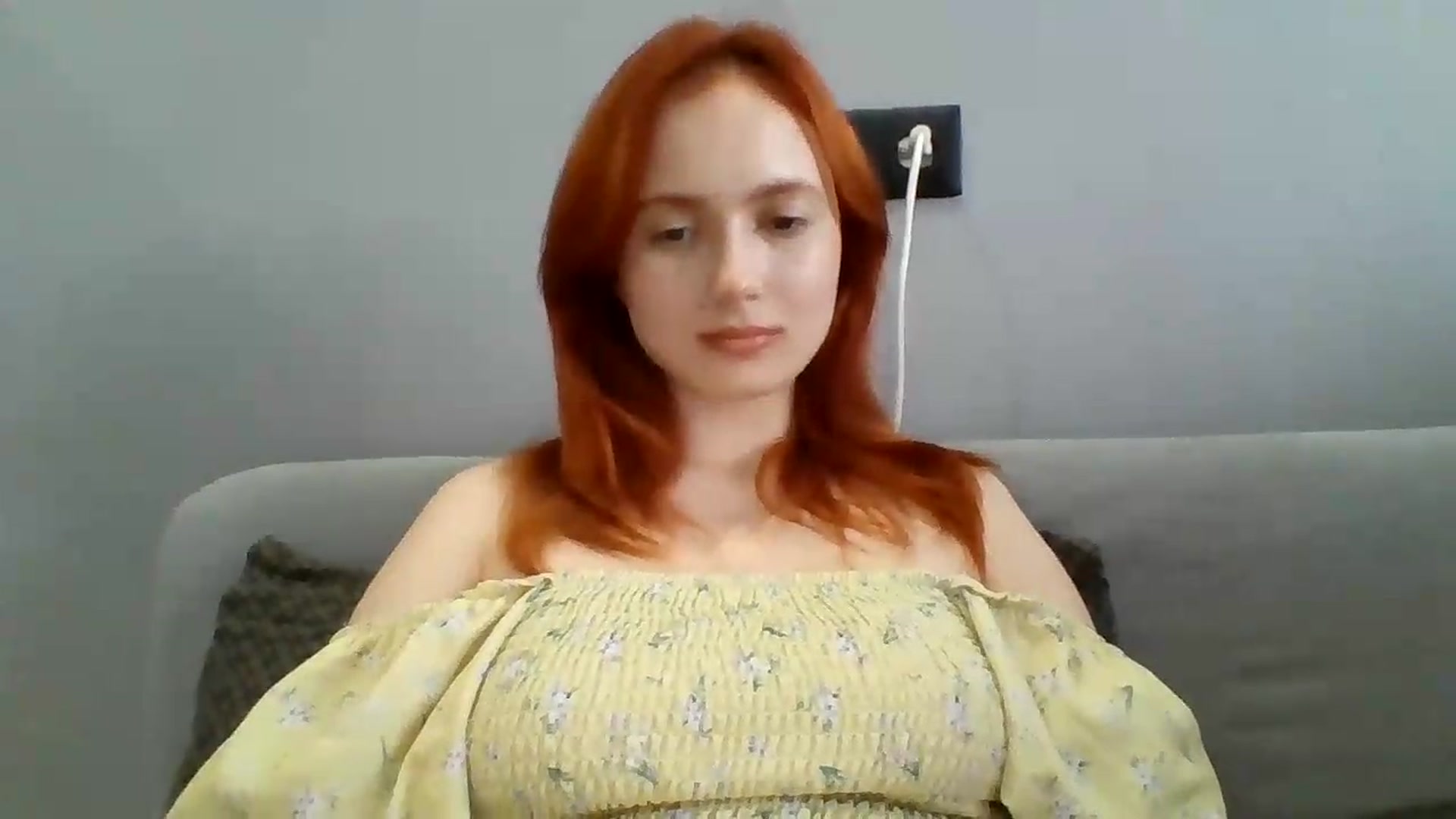 Gallery image thumbnail from AylinaGold's myfreecams stream on, 08/18/2026, 13:02 image 2 of 20