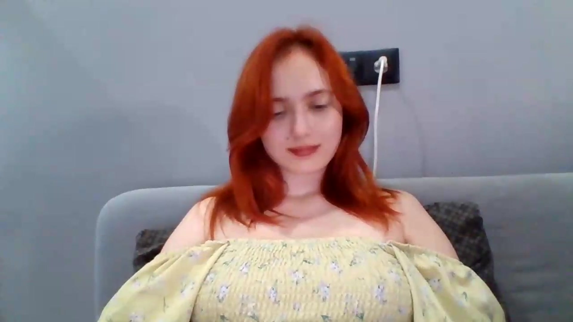Gallery image thumbnail from AylinaGold's myfreecams stream on, 08/18/2026, 17:27 image 19 of 20