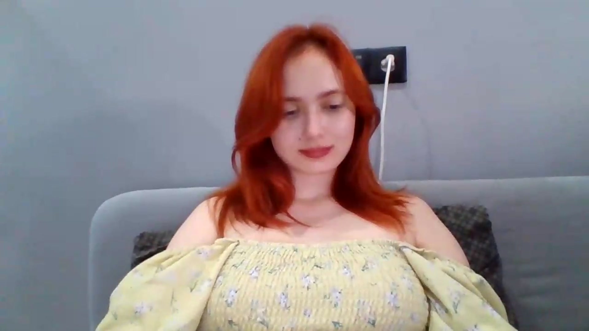 Gallery image thumbnail from AylinaGold's myfreecams stream on, 08/18/2026, 17:27 image 5 of 20