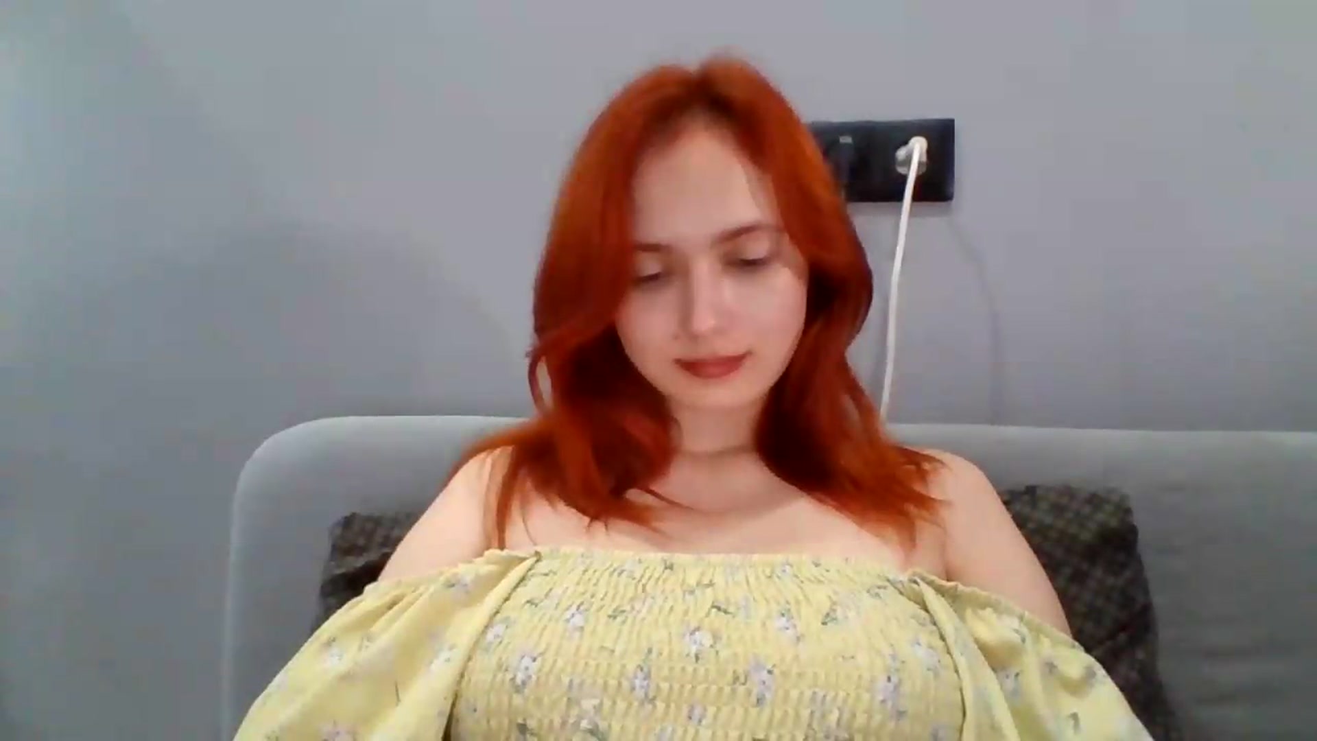 Gallery image thumbnail from AylinaGold's myfreecams stream on, 08/18/2026, 17:27 image 14 of 20