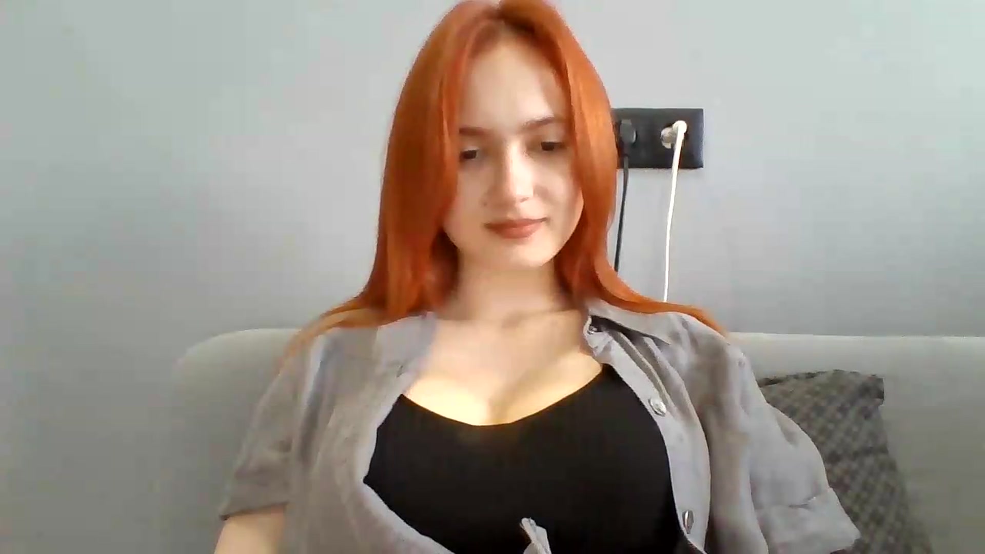 Gallery image thumbnail from AylinaGold's myfreecams stream on, 08/19/2026, 10:56 image 7 of 20