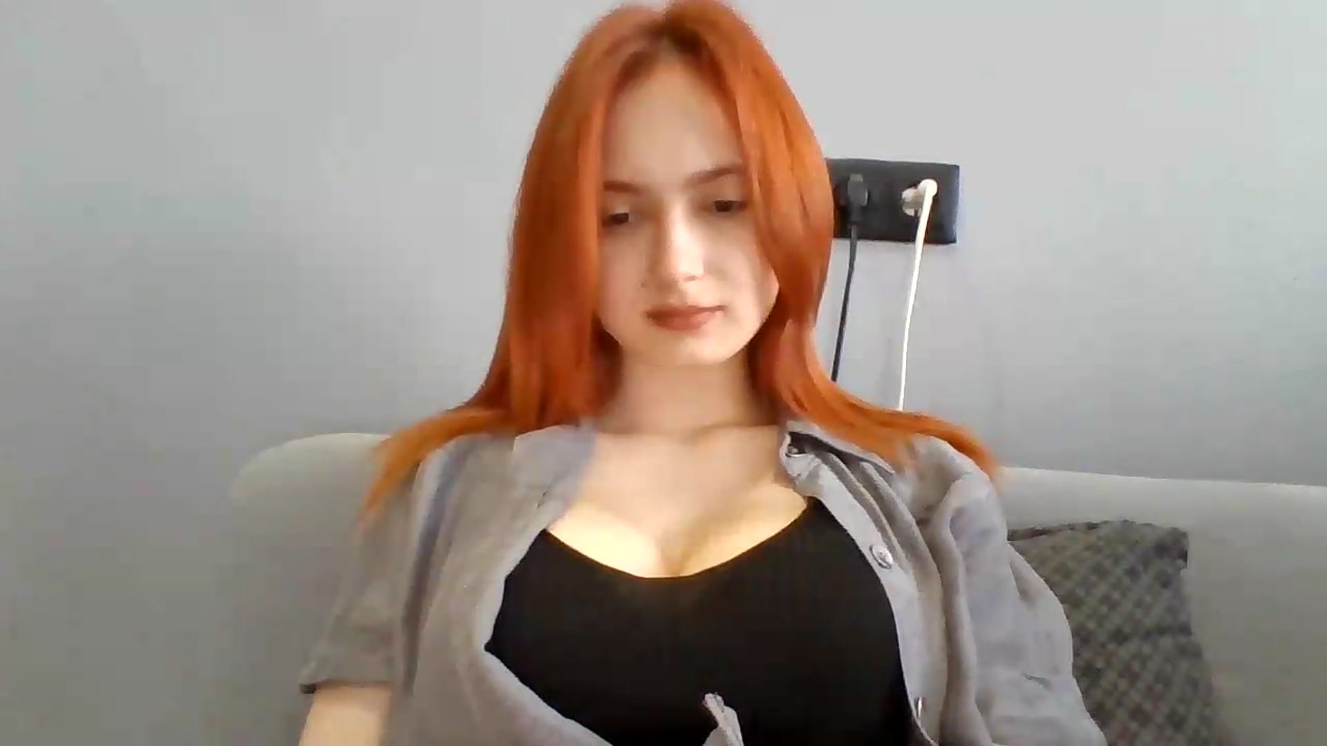 Gallery image thumbnail from AylinaGold's myfreecams stream on, 08/19/2026, 10:56 image 2 of 20