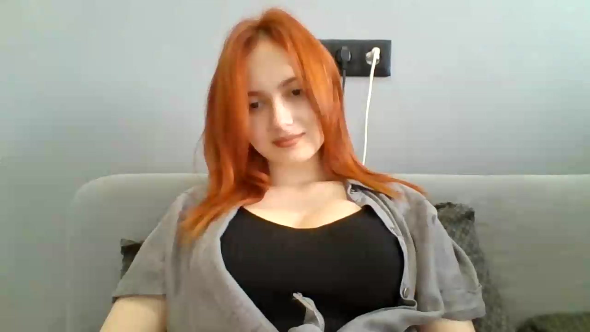 Gallery image thumbnail from AylinaGold's myfreecams stream on, 08/19/2026, 11:51 image 2 of 20