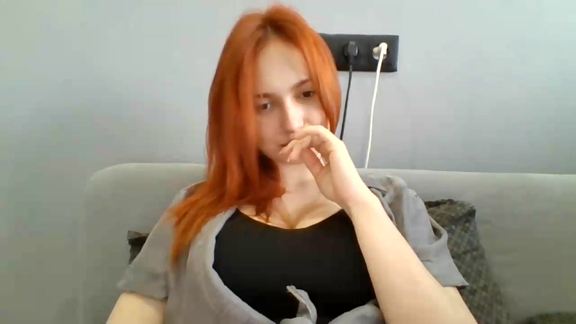 Gallery image thumbnail from AylinaGold's myfreecams stream on, 08/19/2026, 11:51 image 10 of 20