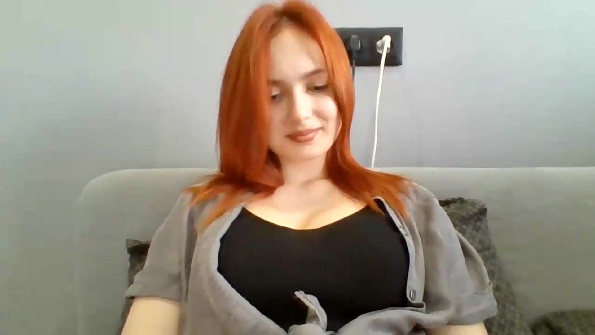 Gallery image thumbnail from AylinaGold's myfreecams stream on, 08/19/2026, 11:51 image 9 of 20