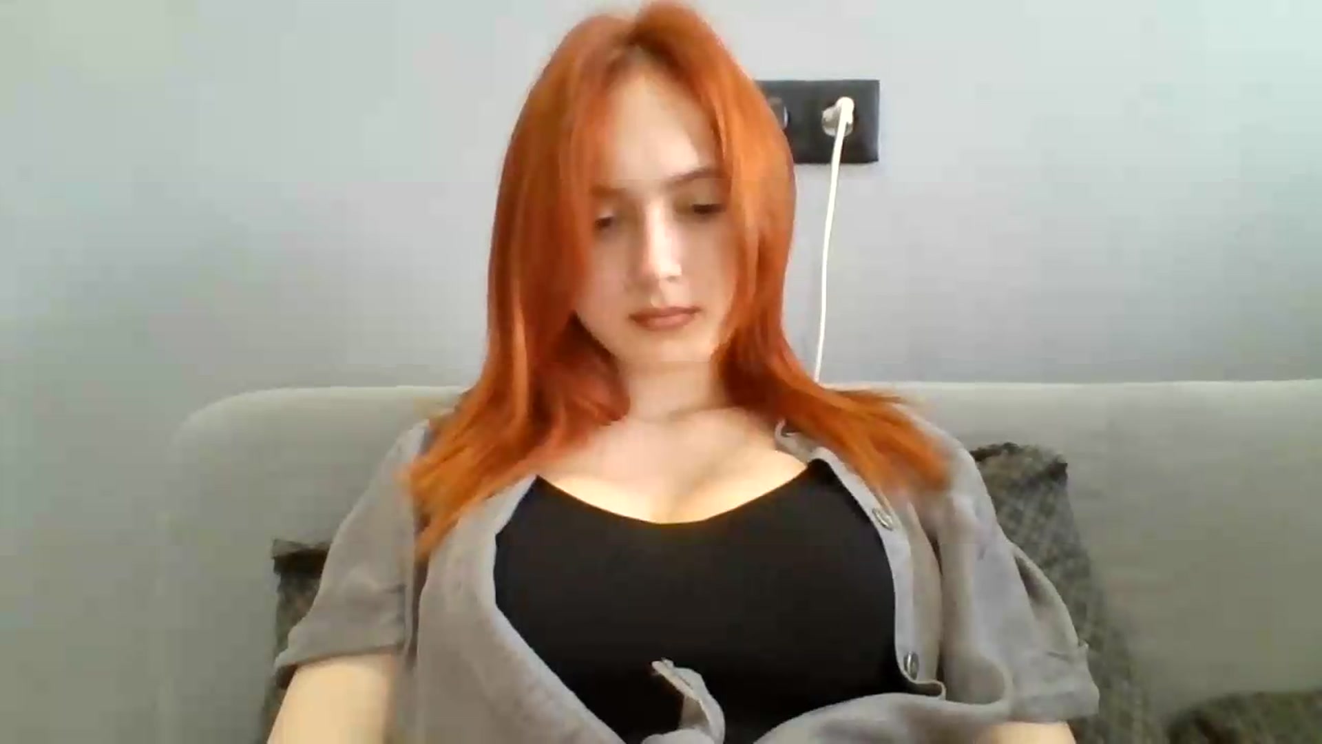 Gallery image thumbnail from AylinaGold's myfreecams stream on, 08/19/2026, 11:51 image 7 of 20