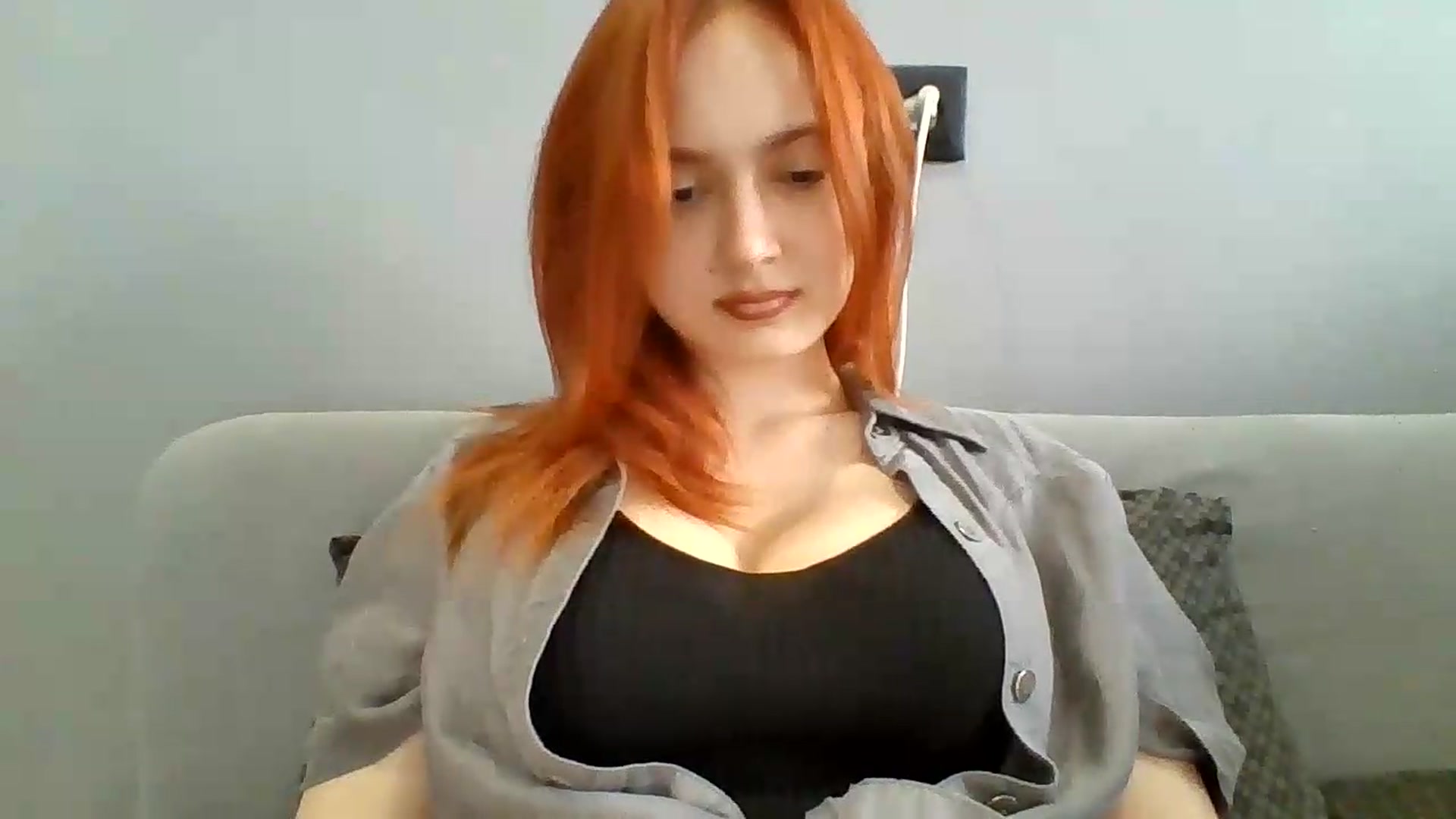 Gallery image thumbnail from AylinaGold's myfreecams stream on, 08/19/2026, 12:47 image 15 of 20