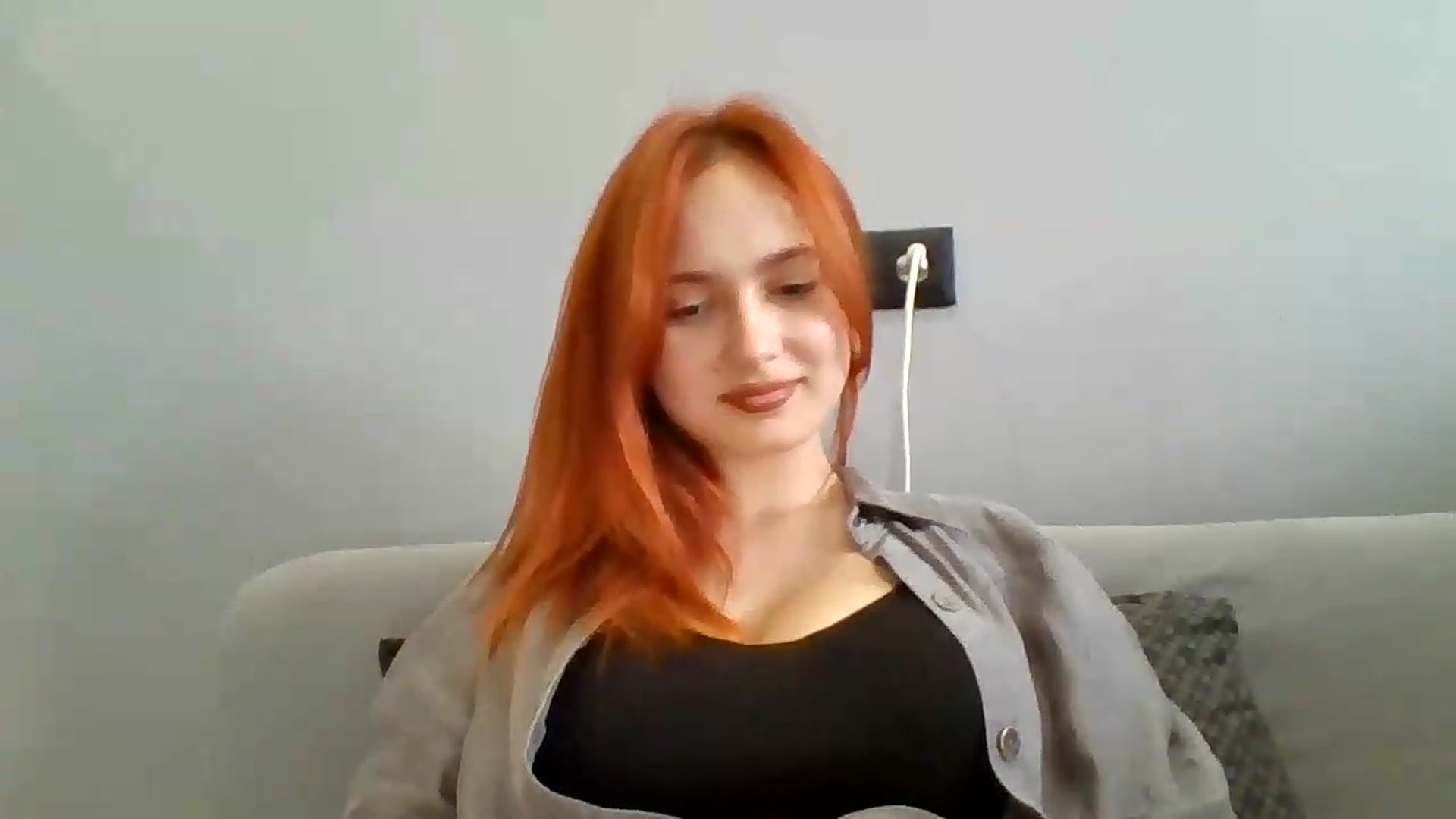 Gallery image thumbnail from AylinaGold's myfreecams stream on, 08/19/2026, 12:47 image 6 of 20