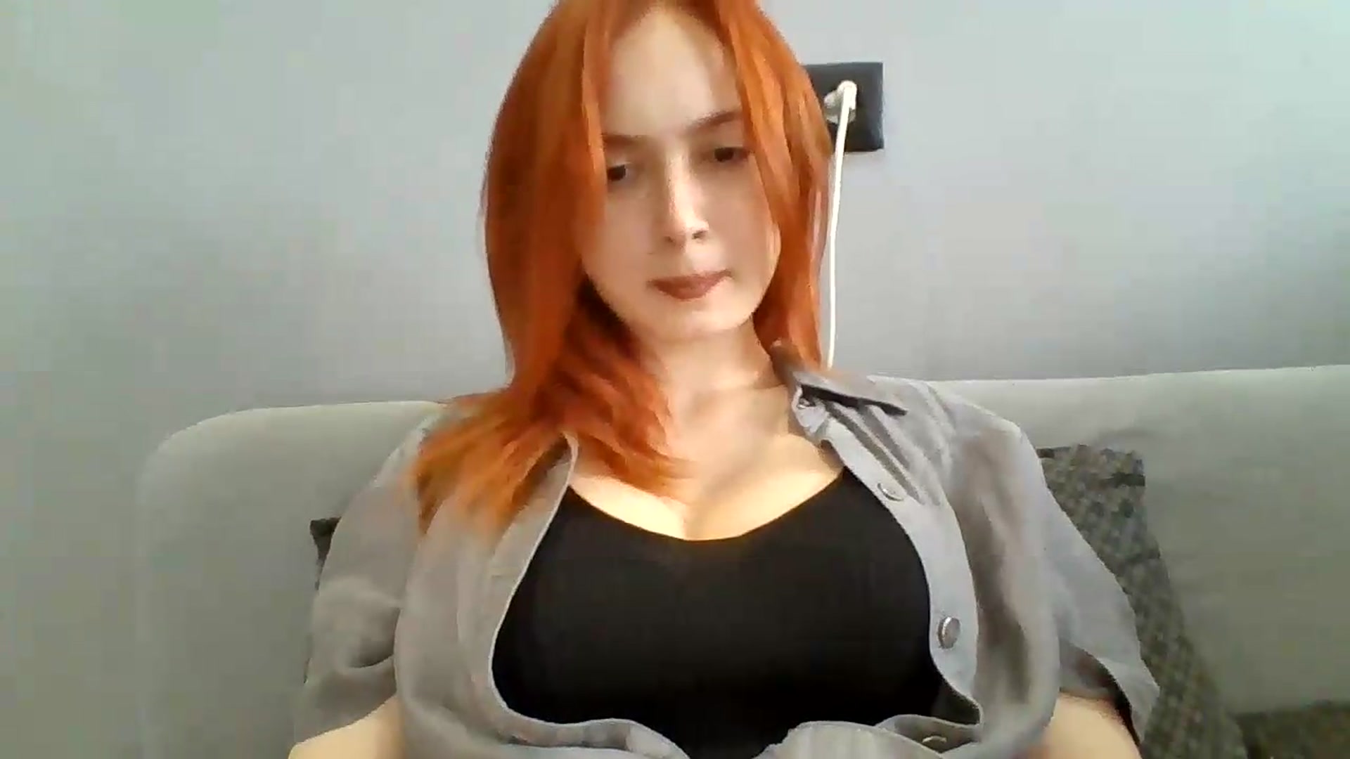 Gallery image thumbnail from AylinaGold's myfreecams stream on, 08/19/2026, 12:47 image 14 of 20