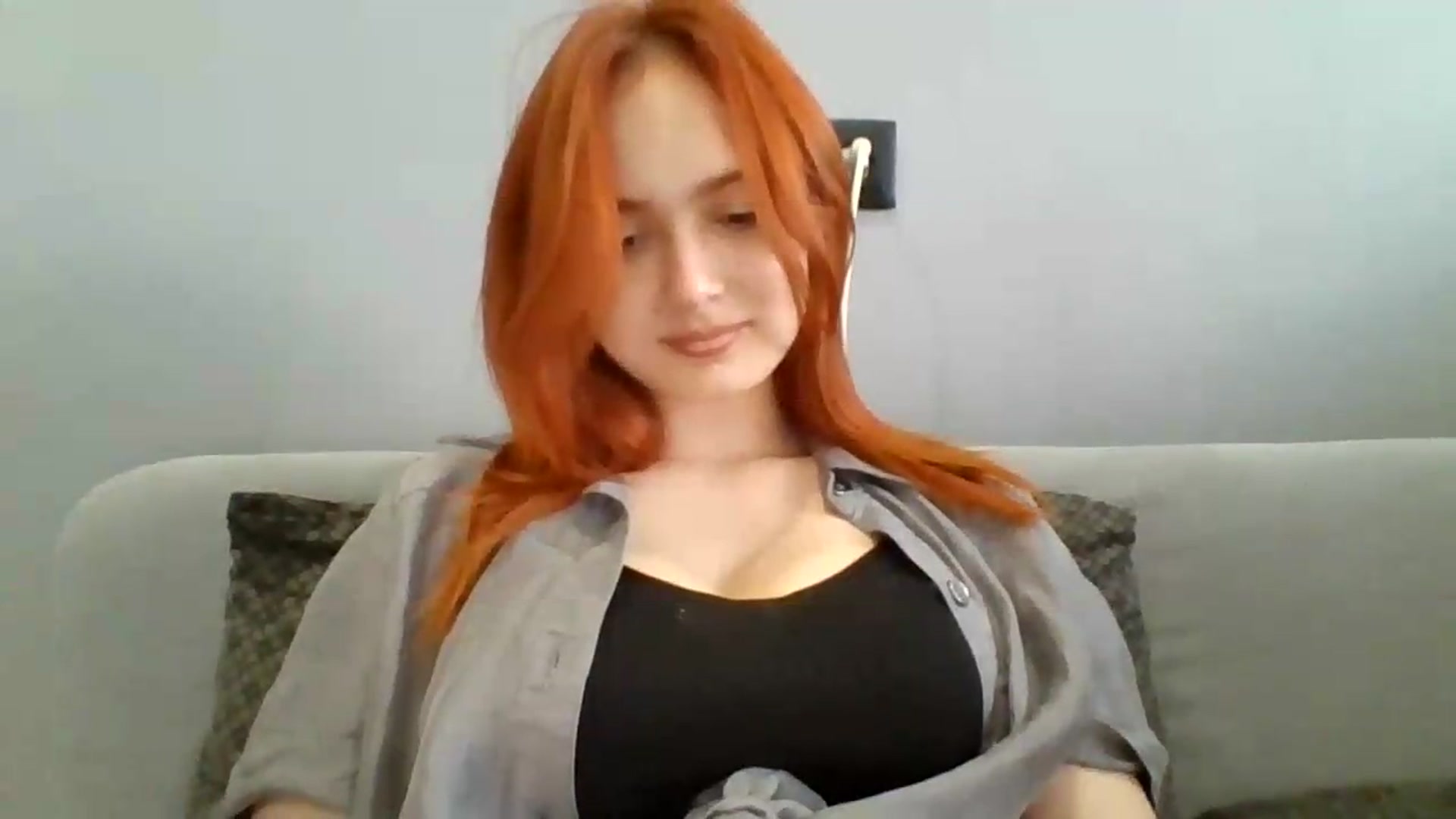 Gallery image thumbnail from AylinaGold's myfreecams stream on, 08/19/2026, 14:48 image 12 of 20
