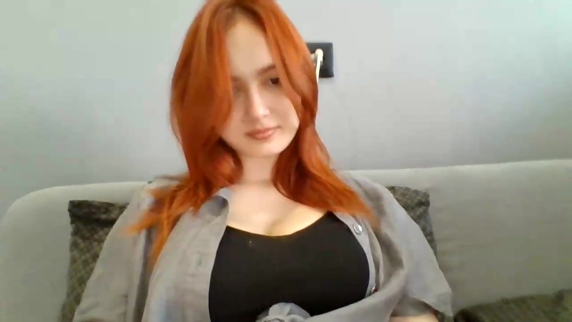 Gallery image thumbnail from AylinaGold's myfreecams stream on, 08/19/2026, 14:48 image 7 of 20
