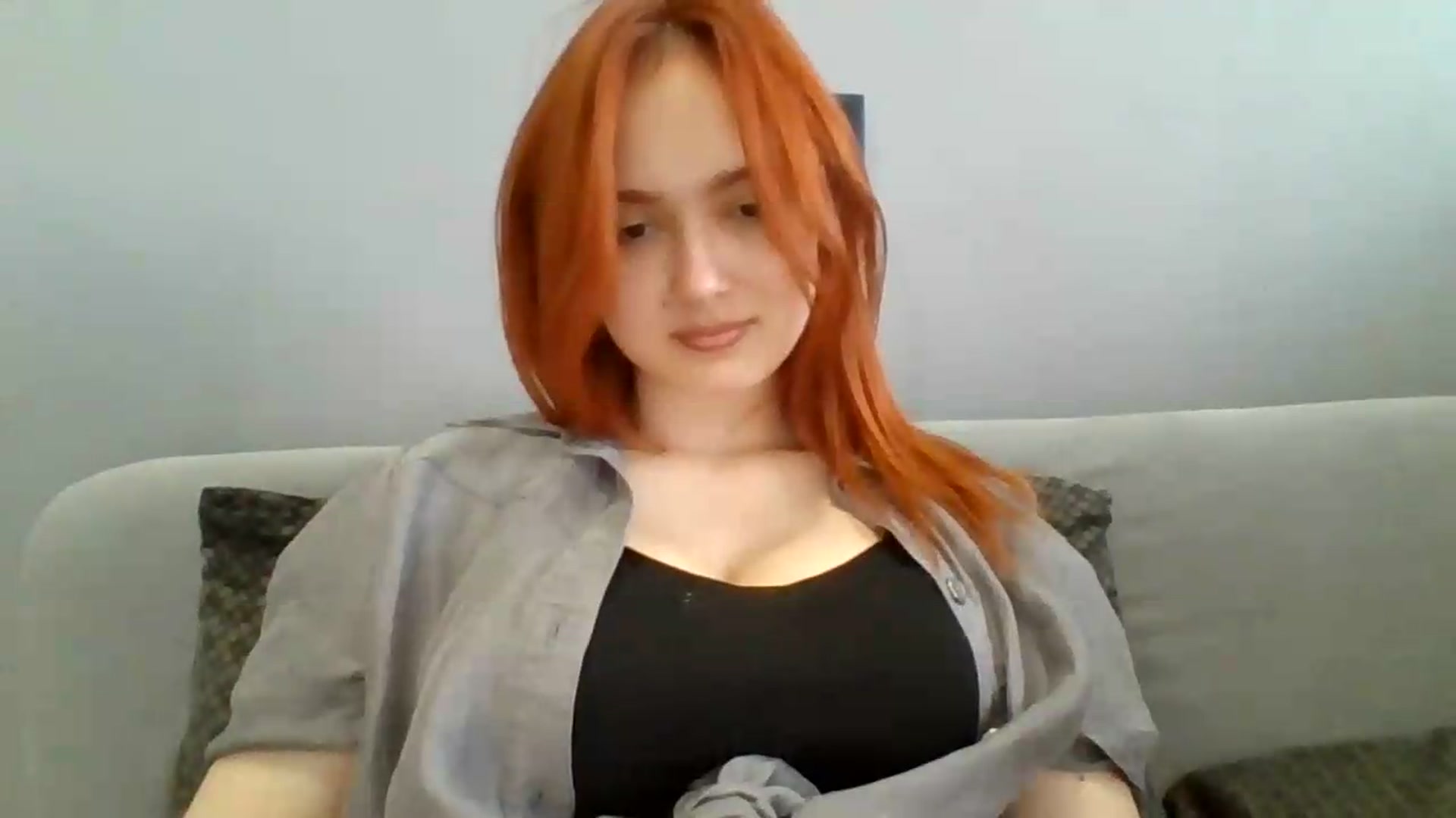 Gallery image thumbnail from AylinaGold's myfreecams stream on, 08/19/2026, 14:48 image 16 of 20