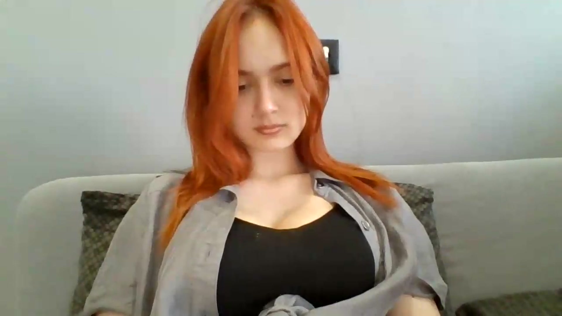 Gallery image thumbnail from AylinaGold's myfreecams stream on, 08/19/2026, 14:48 image 13 of 20