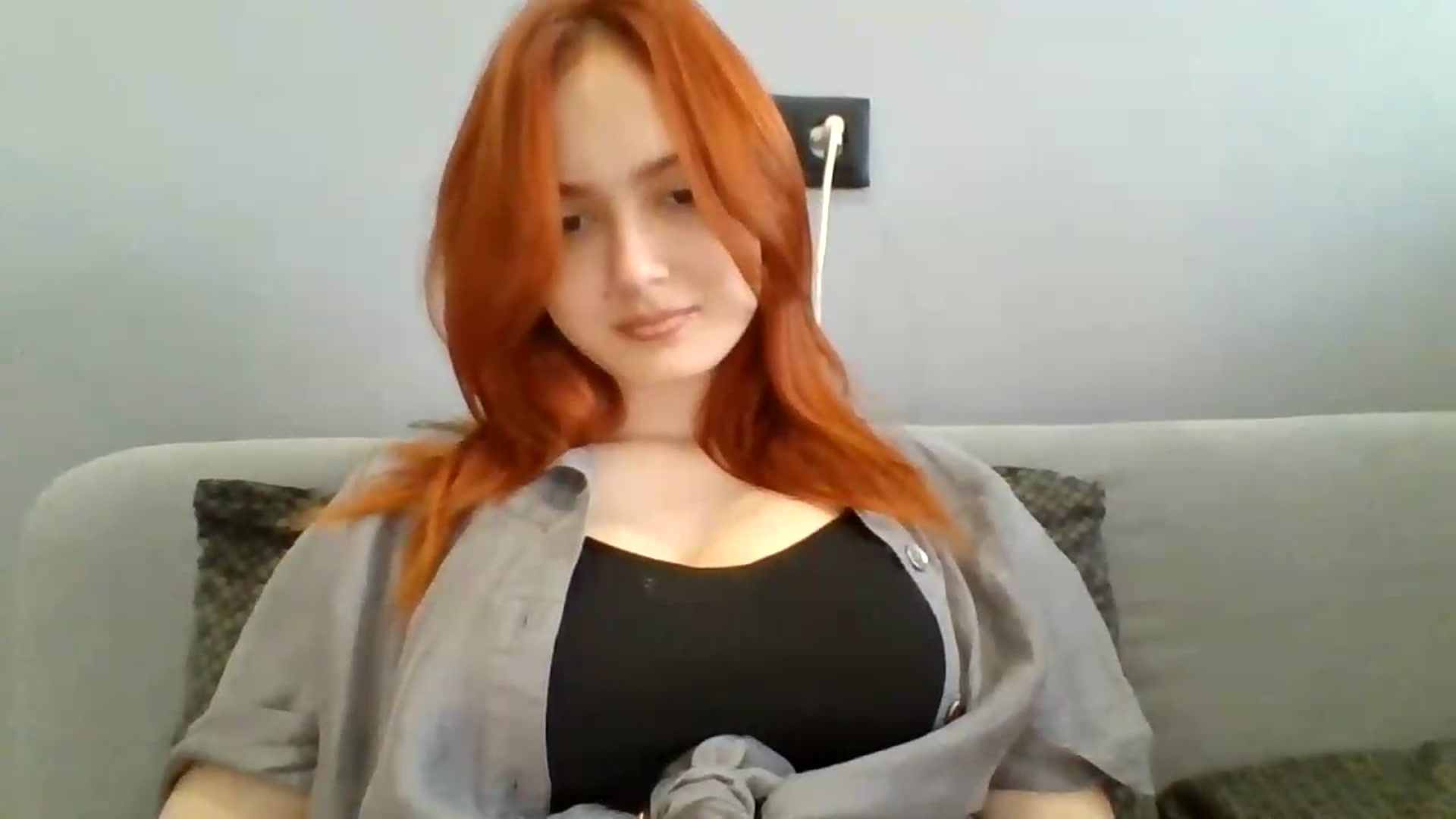 Gallery image thumbnail from AylinaGold's myfreecams stream on, 08/19/2026, 14:48 image 6 of 20