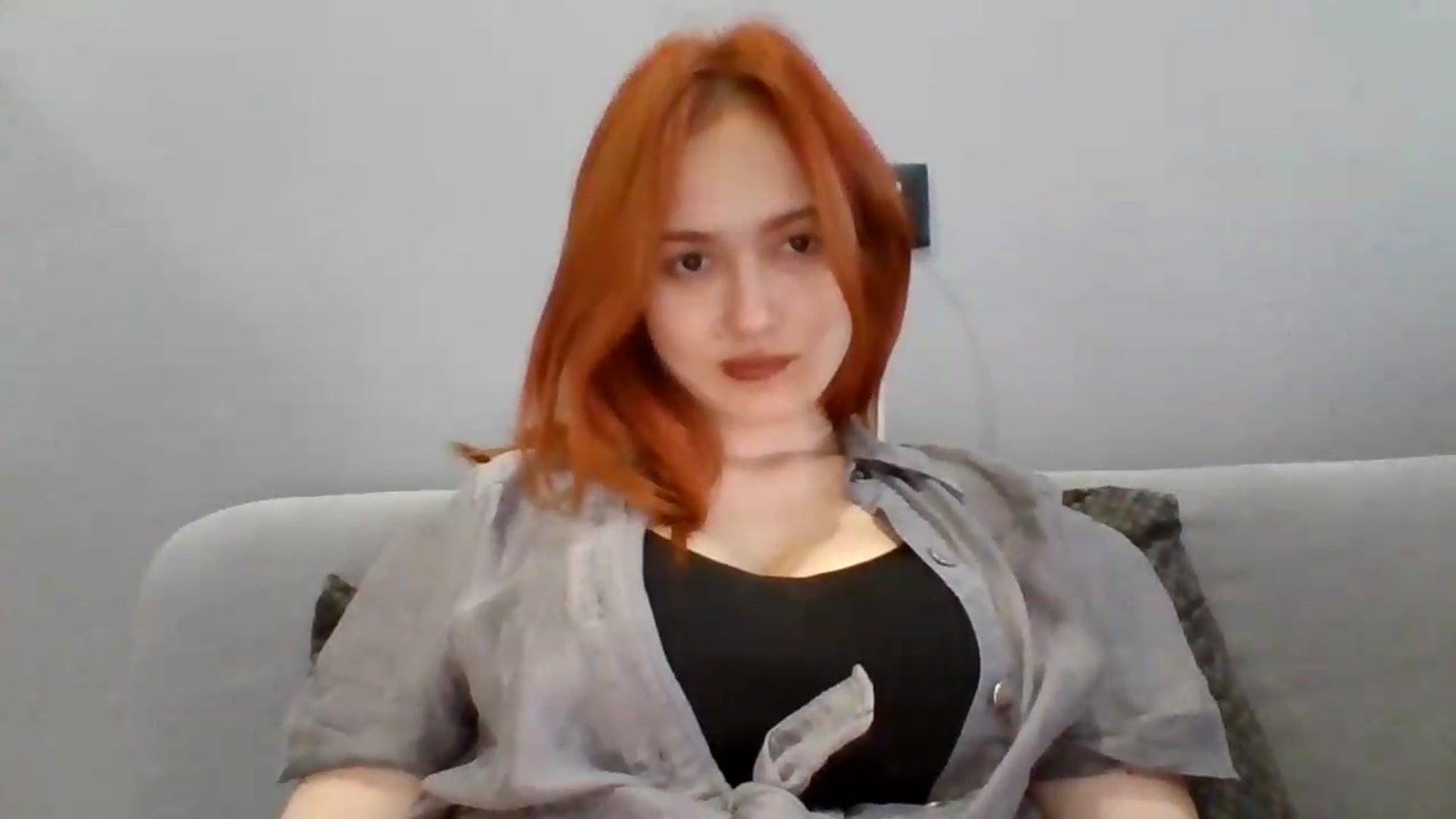 Gallery image thumbnail from AylinaGold's myfreecams stream on, 08/19/2026, 16:37 image 15 of 20