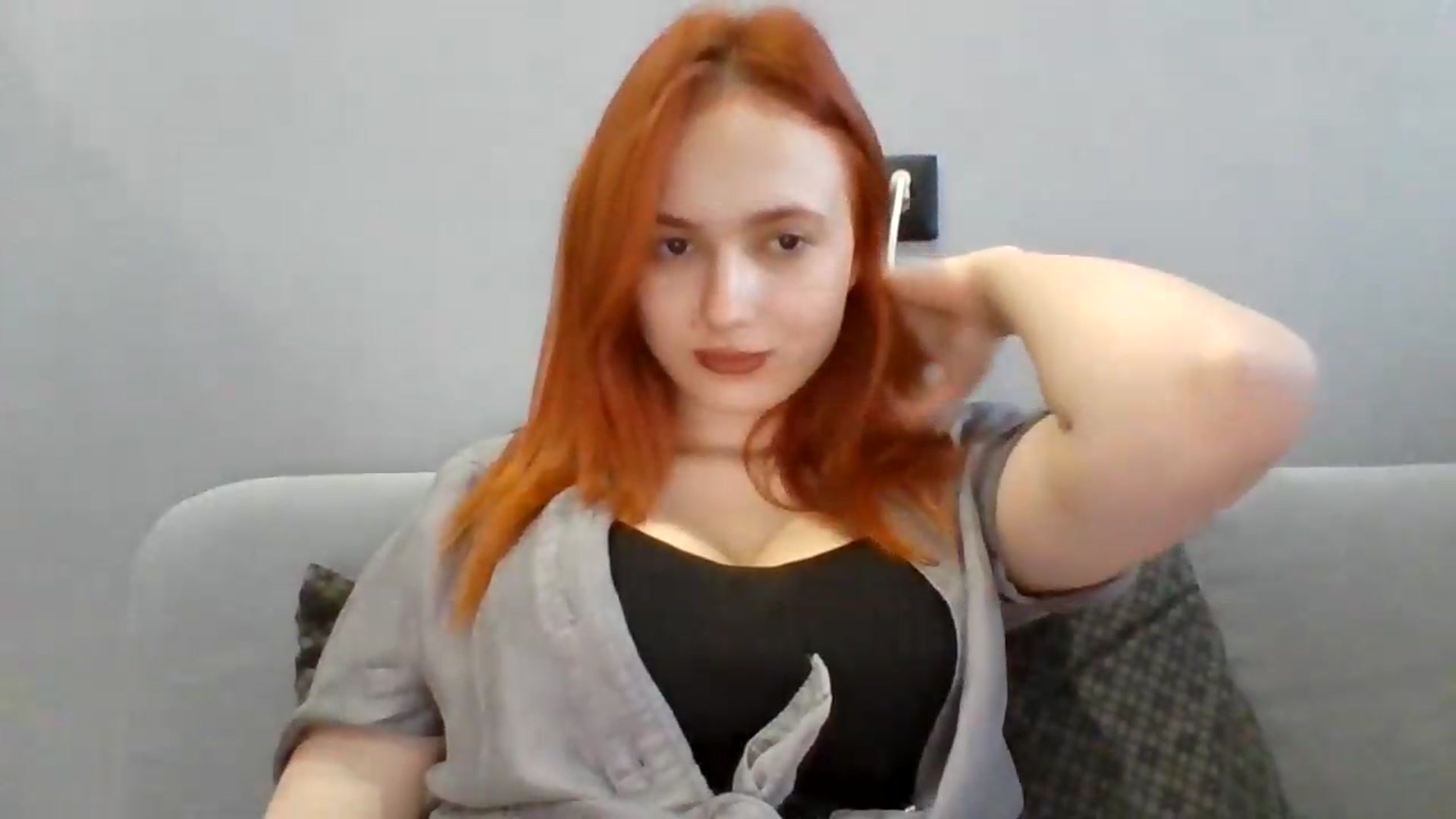 Gallery image thumbnail from AylinaGold's myfreecams stream on, 08/19/2026, 16:37 image 13 of 20