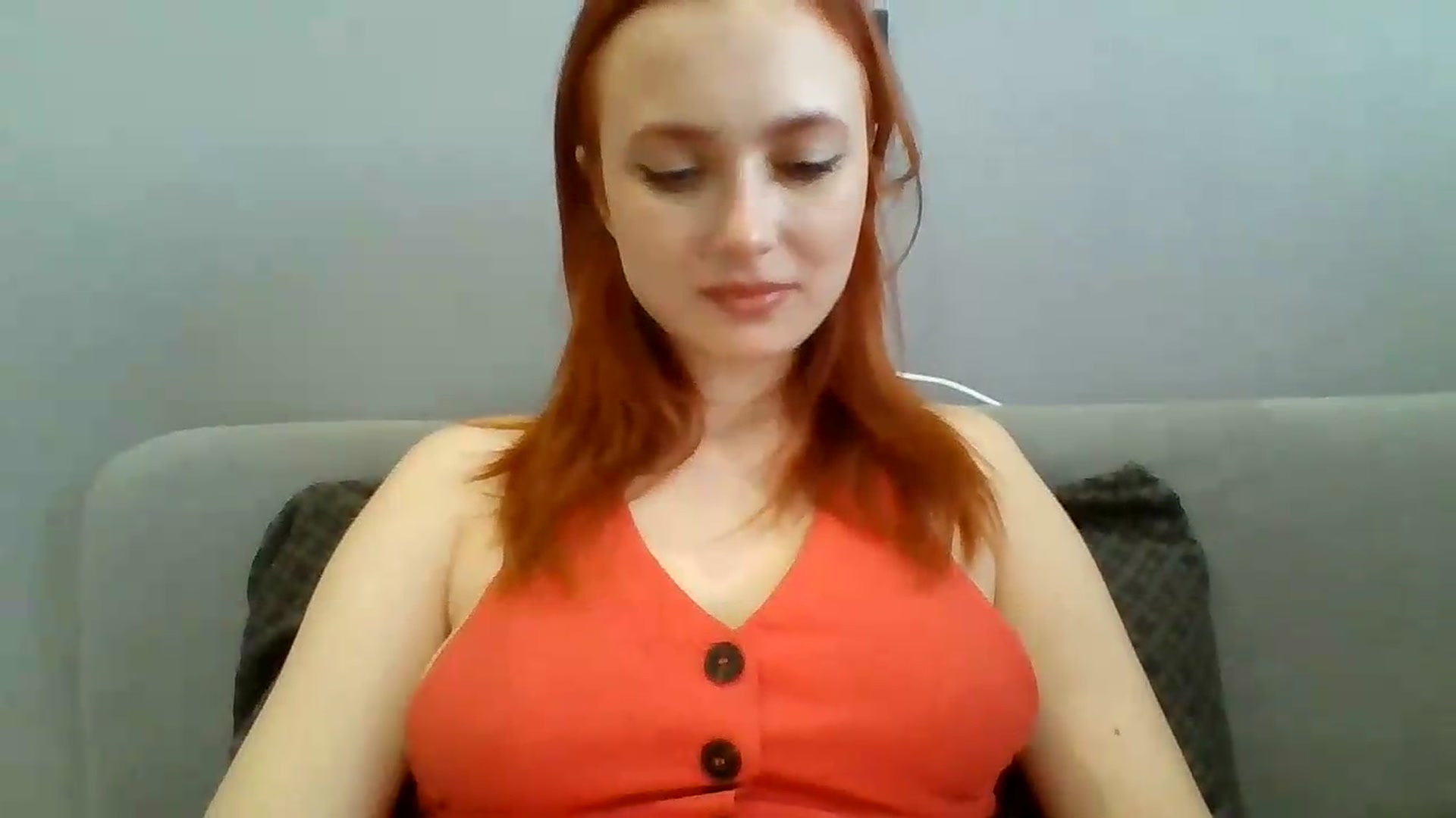 Gallery image thumbnail from AylinaGold's myfreecams stream on, 08/20/2026, 12:12 image 3 of 20