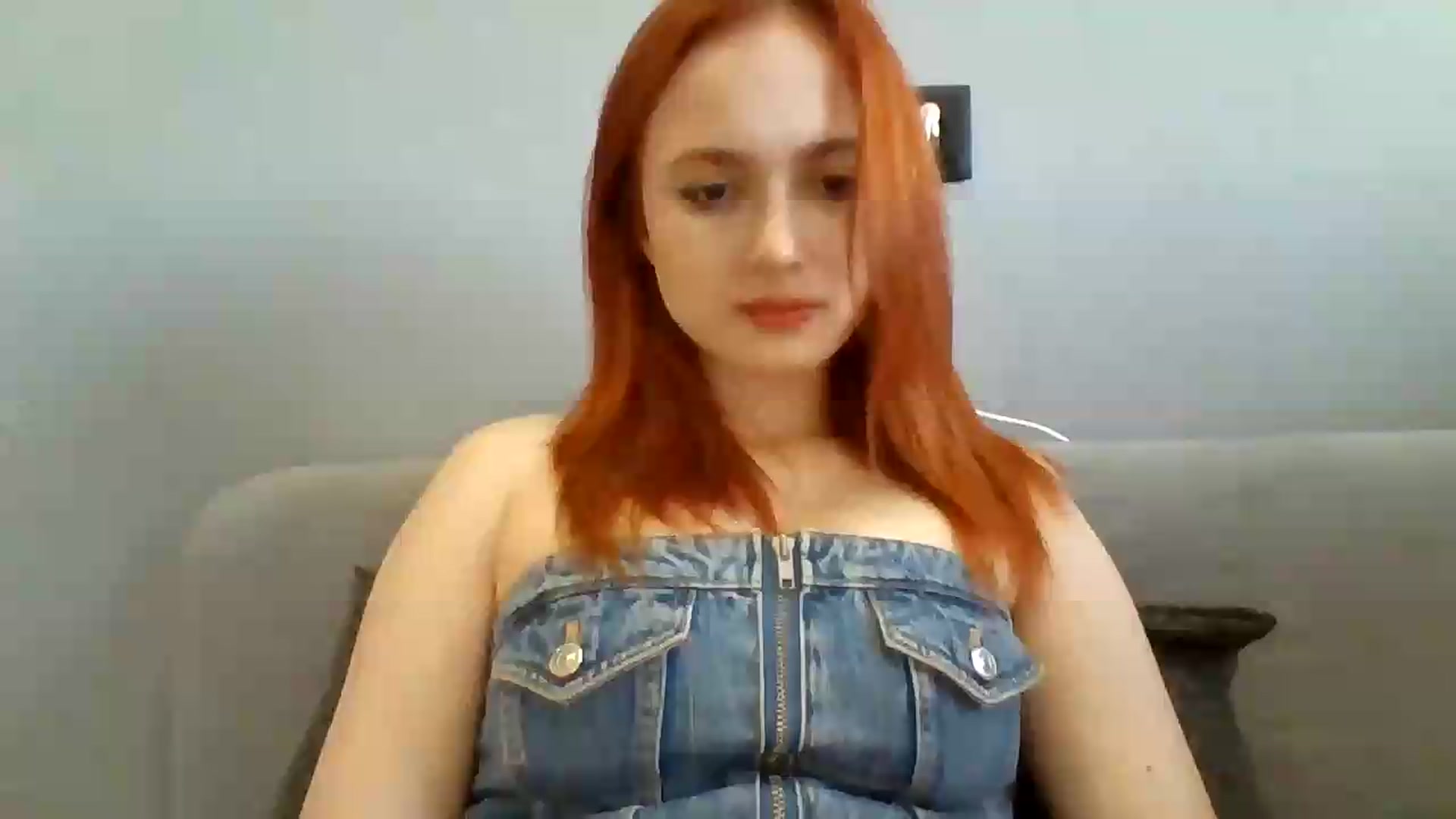 Gallery image thumbnail from AylinaGold's myfreecams stream on, 08/22/2026, 11:27 image 2 of 20