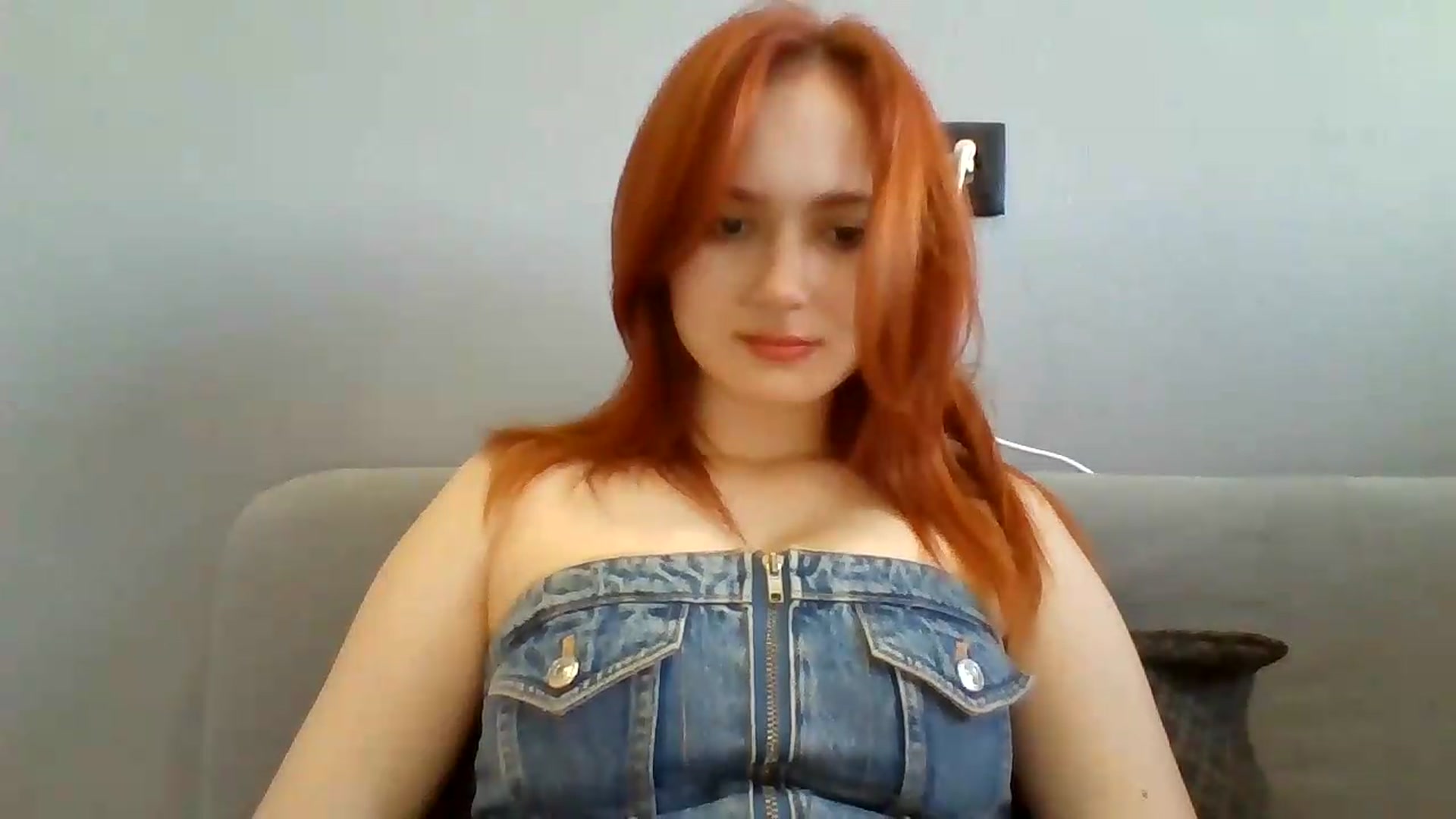 Gallery image thumbnail from AylinaGold's myfreecams stream on, 08/22/2026, 11:27 image 6 of 20