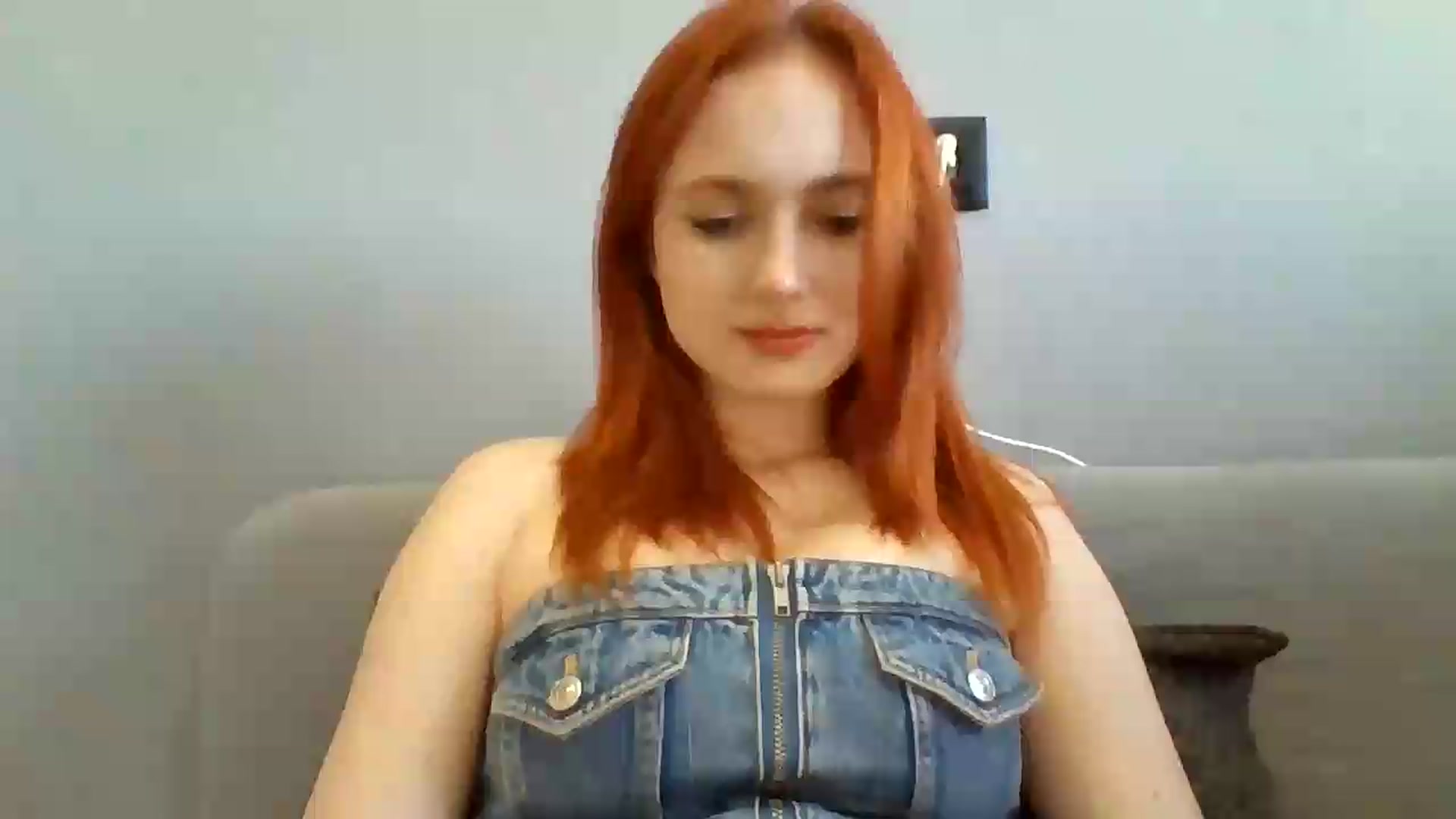 Gallery image thumbnail from AylinaGold's myfreecams stream on, 08/22/2026, 11:27 image 3 of 20