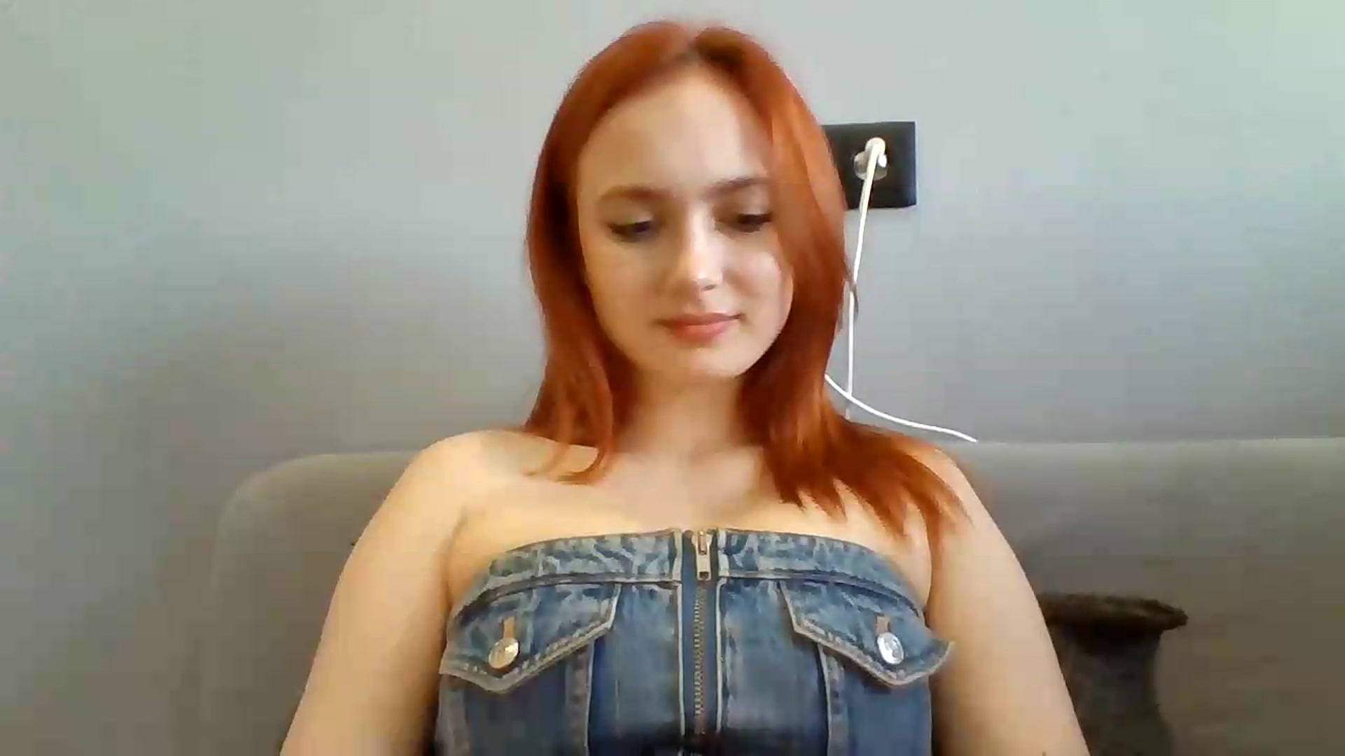 Gallery image thumbnail from AylinaGold's myfreecams stream on, 08/22/2026, 11:27 image 17 of 20