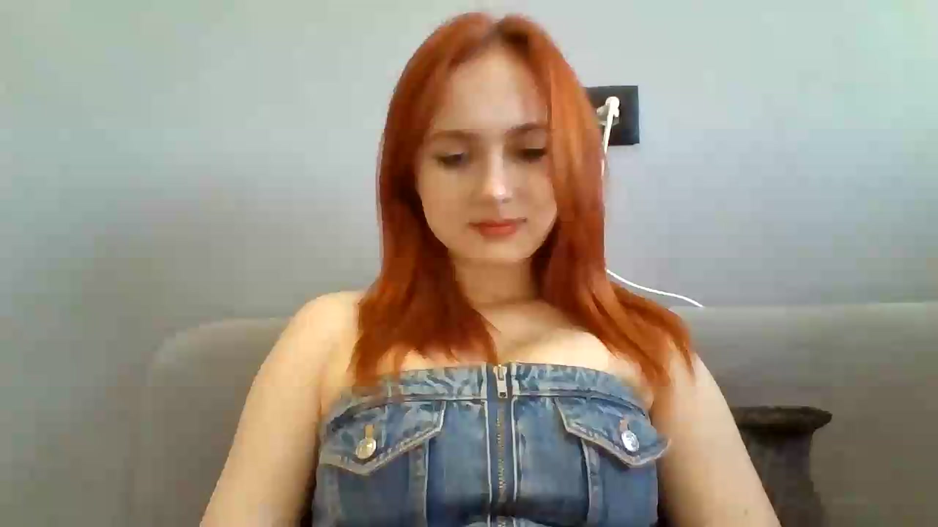 Gallery image thumbnail from AylinaGold's myfreecams stream on, 08/22/2026, 11:27 image 4 of 20