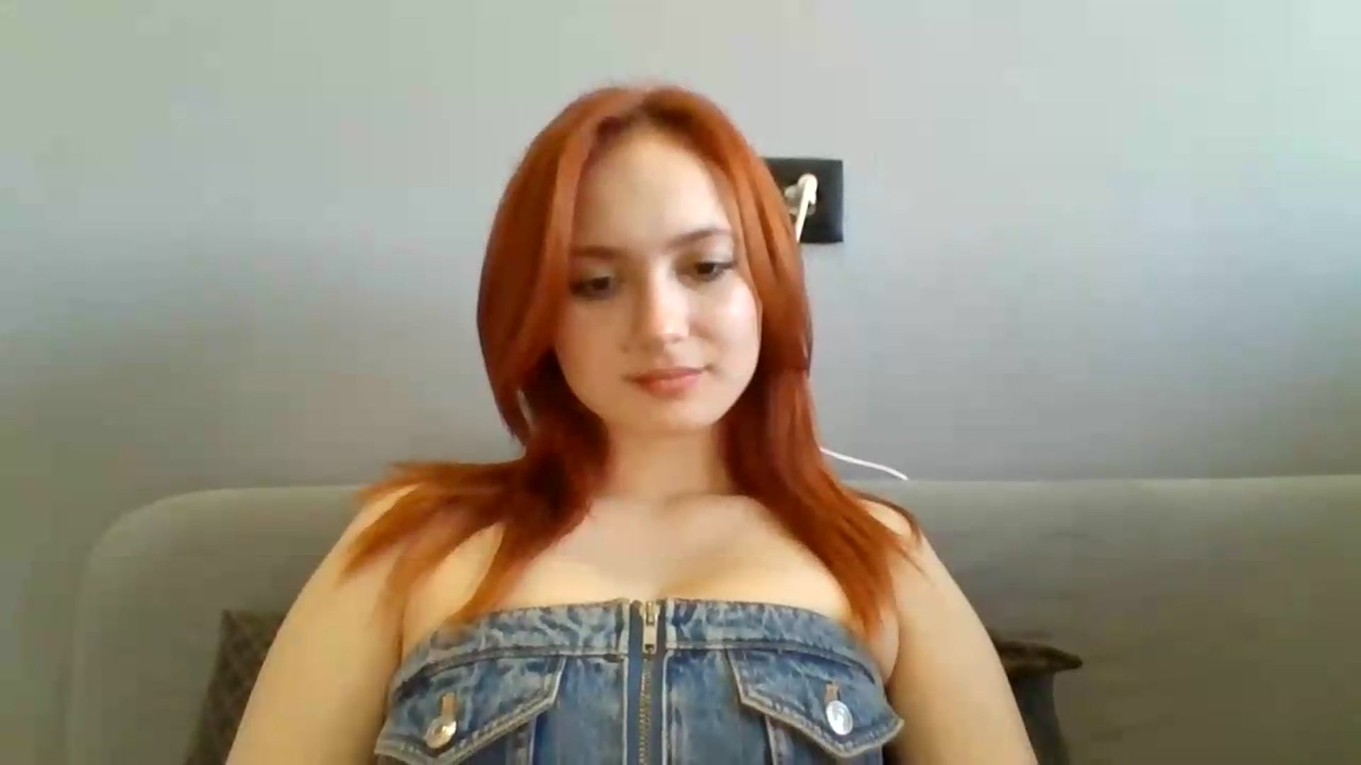 Gallery image thumbnail from AylinaGold's myfreecams stream on, 08/22/2026, 11:59 image 3 of 20