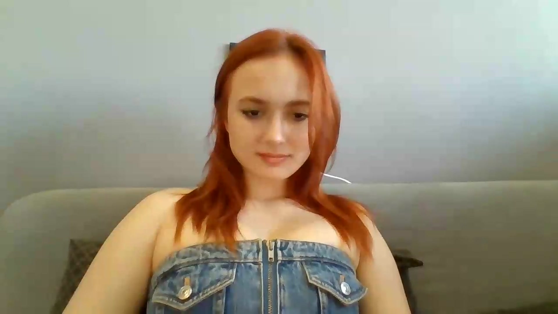 Gallery image thumbnail from AylinaGold's myfreecams stream on, 08/22/2026, 11:59 image 13 of 20