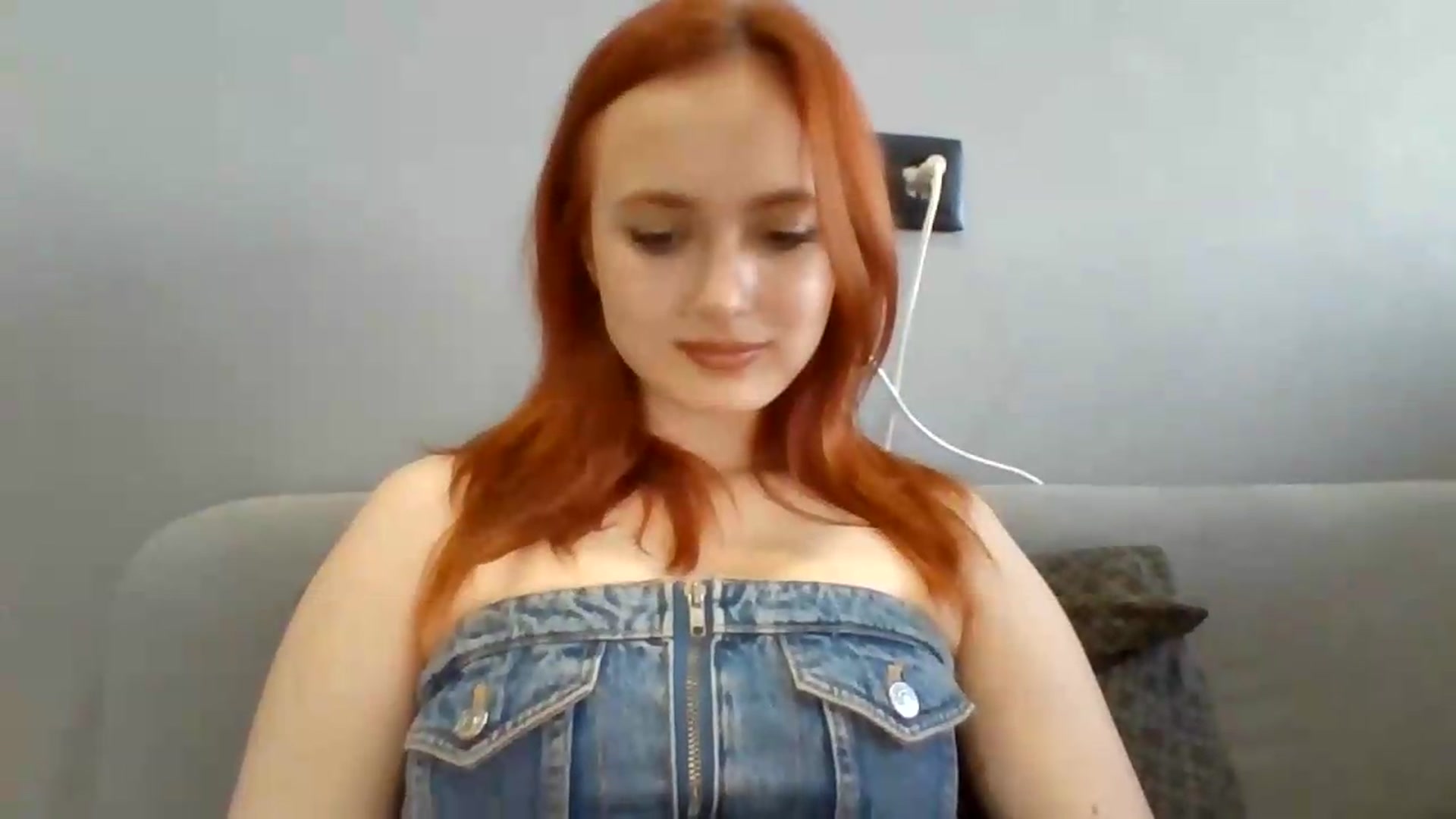Gallery image thumbnail from AylinaGold's myfreecams stream on, 08/22/2026, 16:09 image 11 of 20