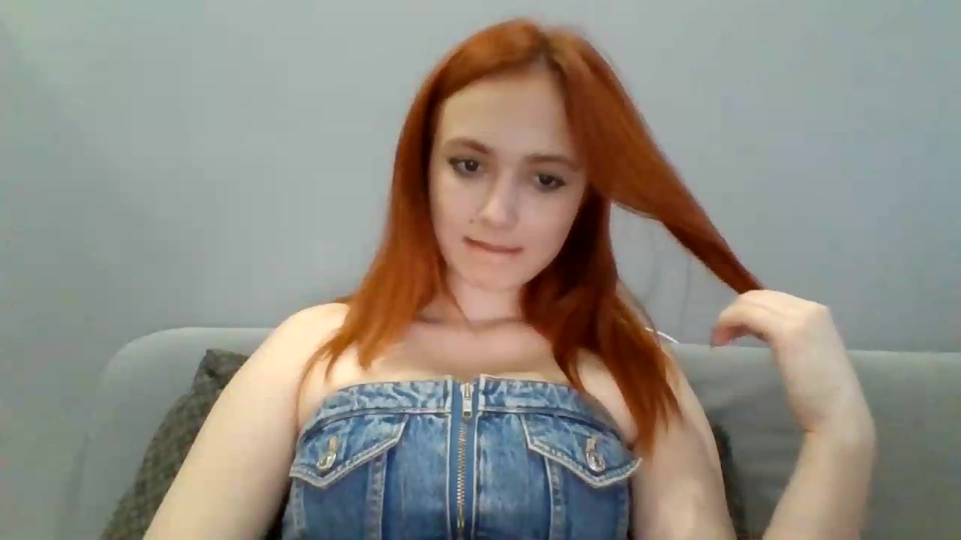 Gallery image thumbnail from AylinaGold's myfreecams stream on, 08/22/2026, 16:57 image 20 of 20