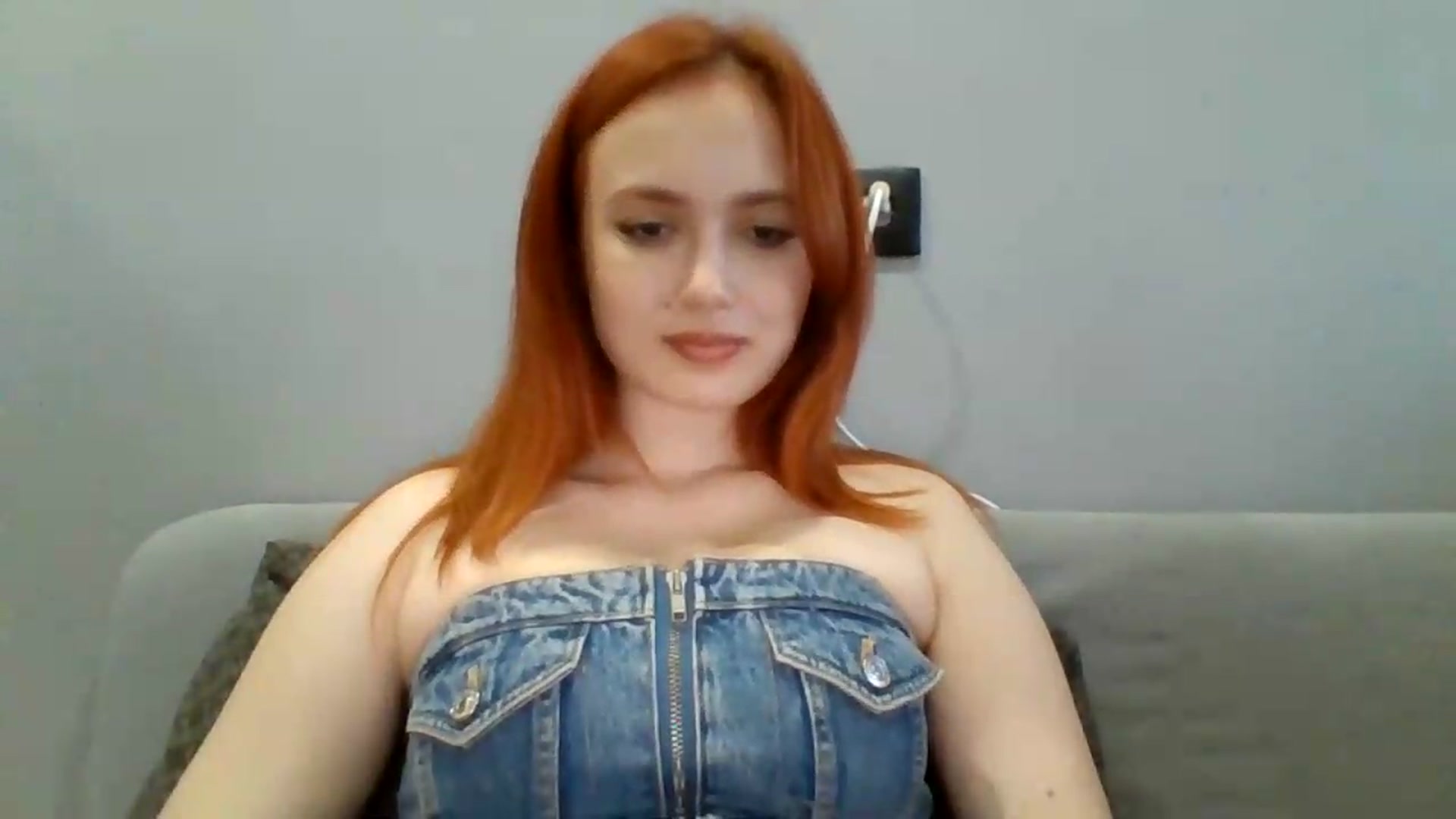 Gallery image thumbnail from AylinaGold's myfreecams stream on, 08/22/2026, 16:57 image 3 of 20