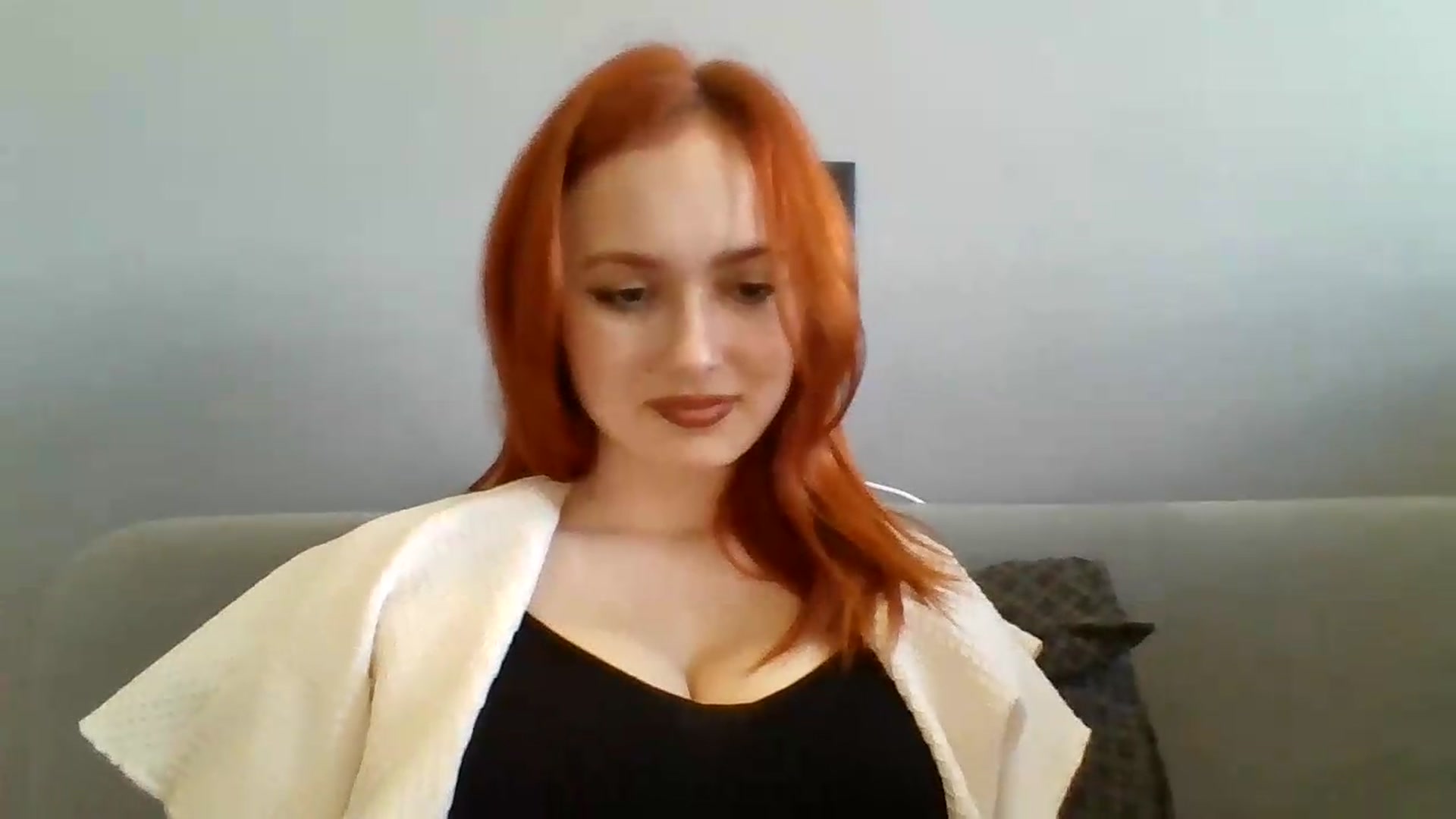 Gallery image thumbnail from AylinaGold's myfreecams stream on, 08/23/2026, 12:19 image 3 of 20