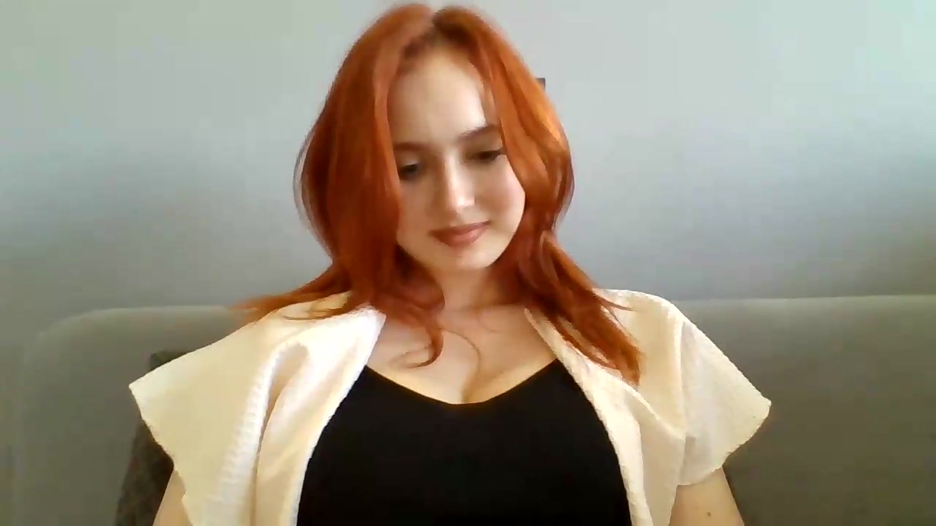 Gallery image thumbnail from AylinaGold's myfreecams stream on, 08/23/2026, 13:05 image 4 of 20