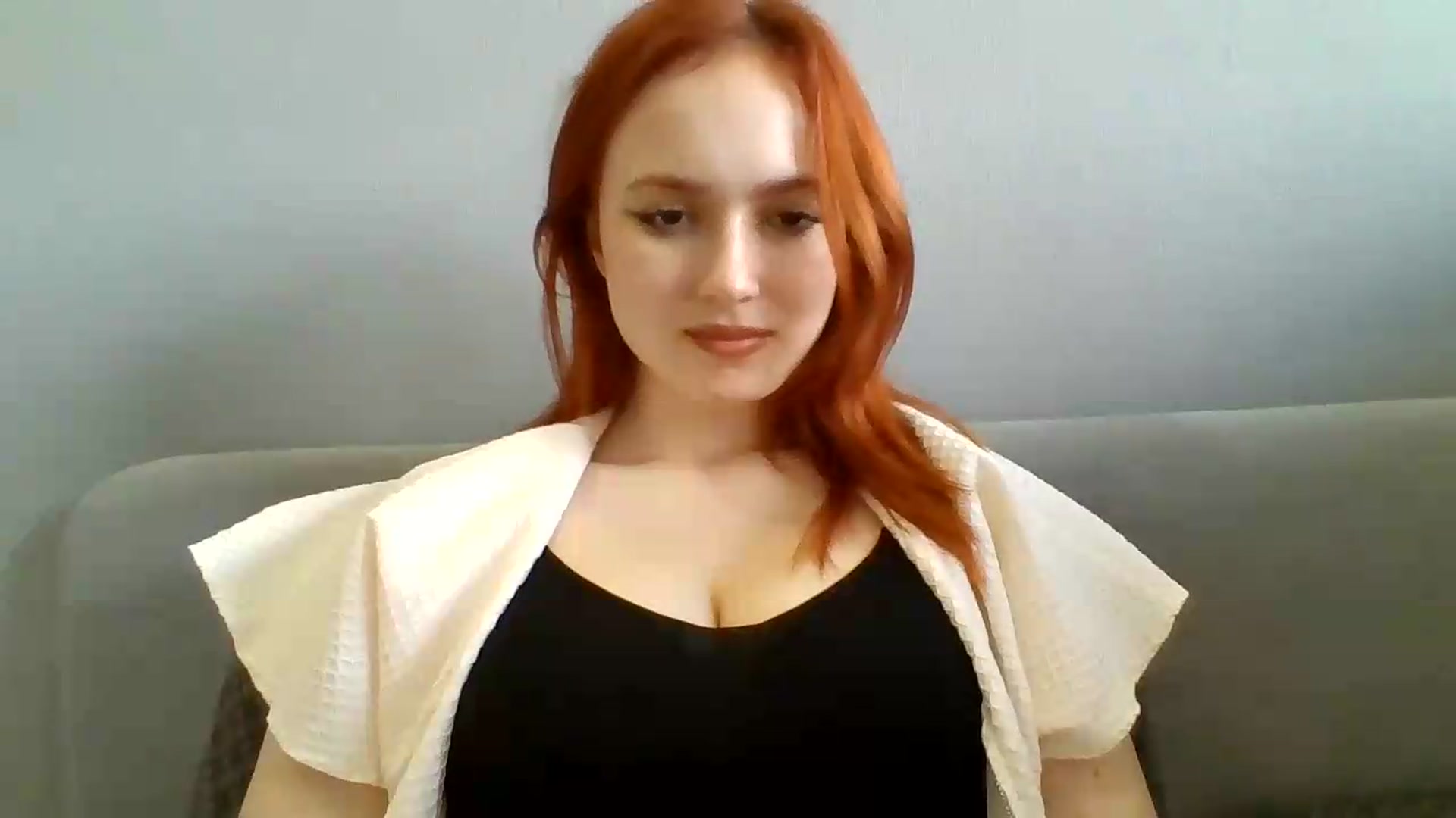 Gallery image thumbnail from AylinaGold's myfreecams stream on, 08/23/2026, 13:05 image 16 of 20