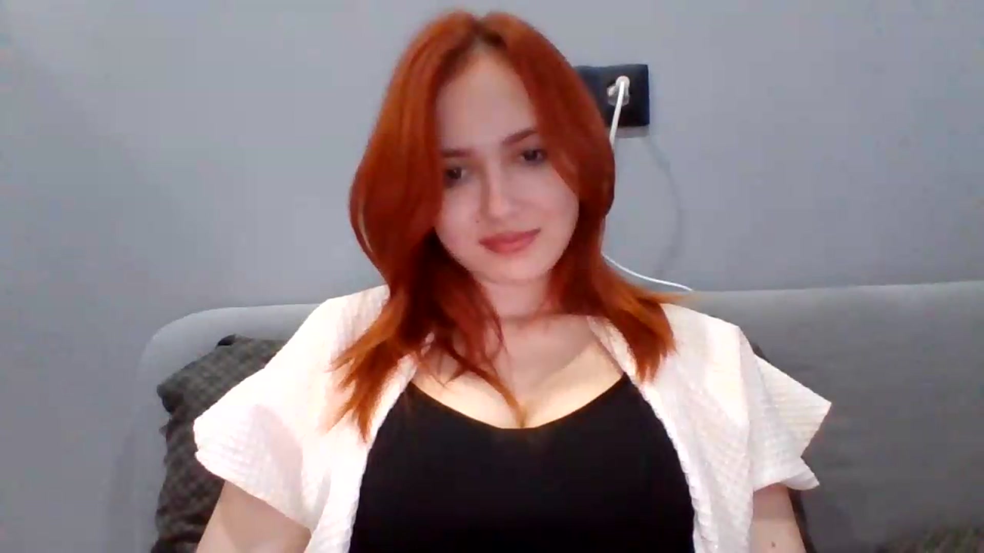 Gallery image thumbnail from AylinaGold's myfreecams stream on, 08/23/2026, 17:19 image 13 of 20