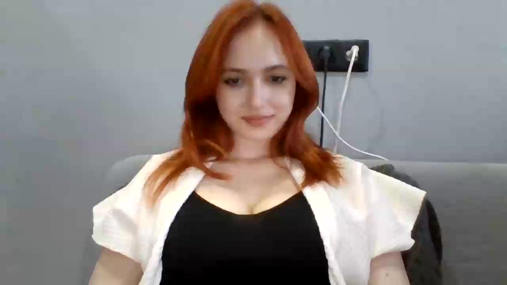 Gallery image thumbnail from AylinaGold's myfreecams stream on, 08/23/2026, 17:19 image 3 of 20
