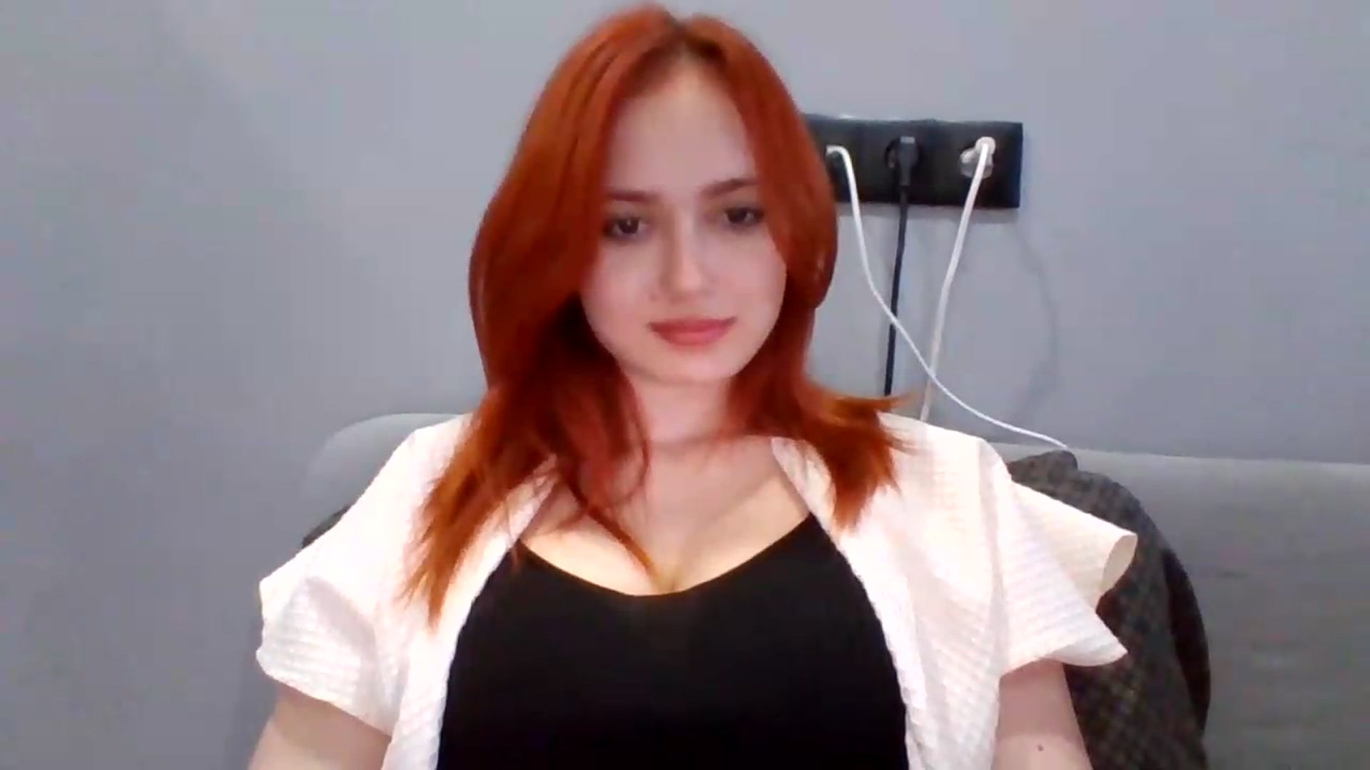 Gallery image thumbnail from AylinaGold's myfreecams stream on, 08/23/2026, 17:19 image 11 of 20