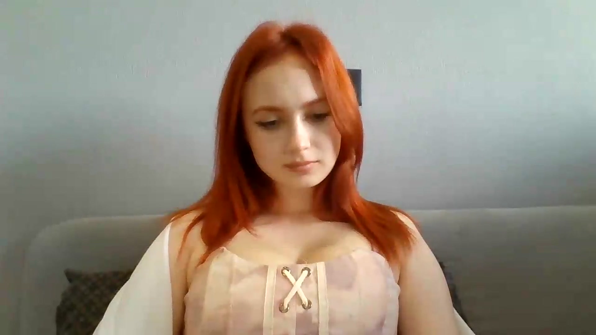 Gallery image thumbnail from AylinaGold's myfreecams stream on, 08/24/2026, 10:20 image 16 of 20