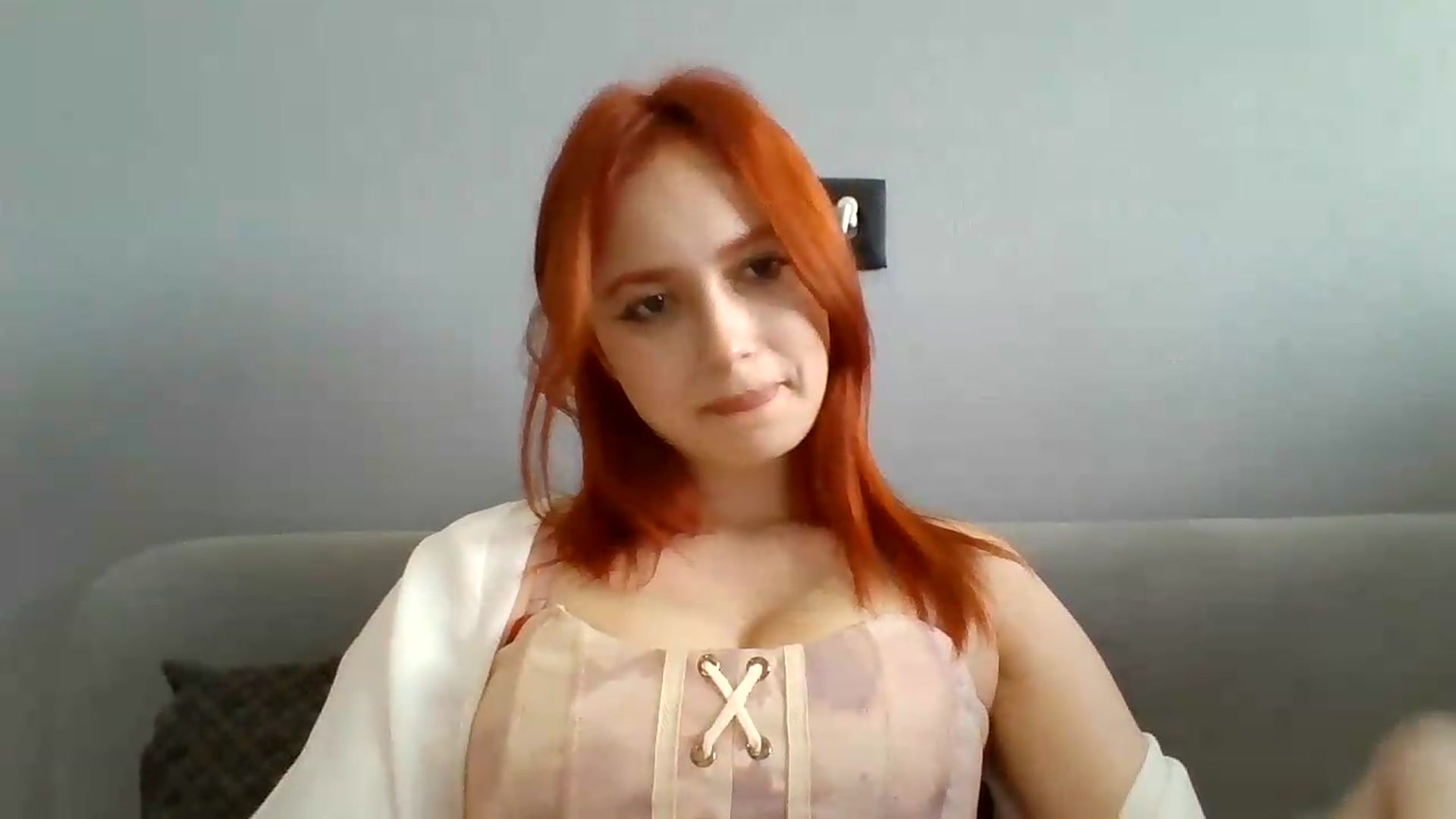 Gallery image thumbnail from AylinaGold's myfreecams stream on, 08/24/2026, 10:20 image 12 of 20