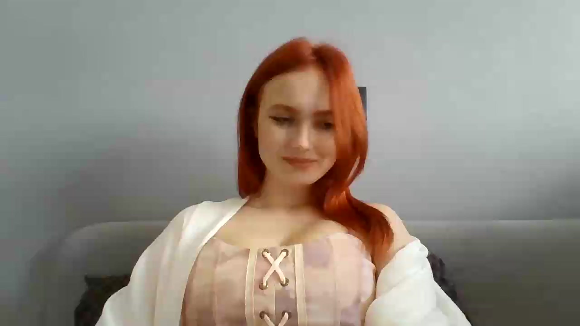 Gallery image thumbnail from AylinaGold's myfreecams stream on, 08/24/2026, 10:20 image 1 of 20