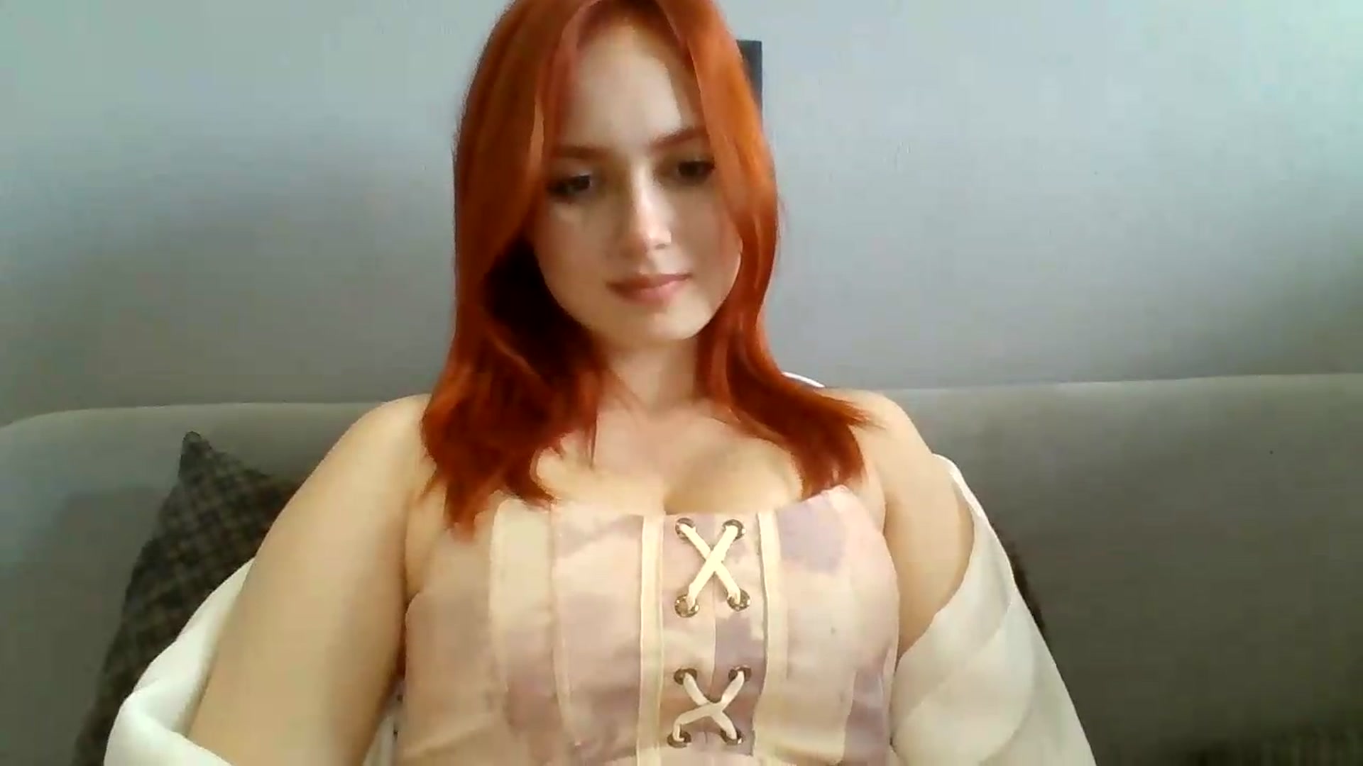 Gallery image thumbnail from AylinaGold's myfreecams stream on, 08/24/2026, 11:28 image 18 of 20