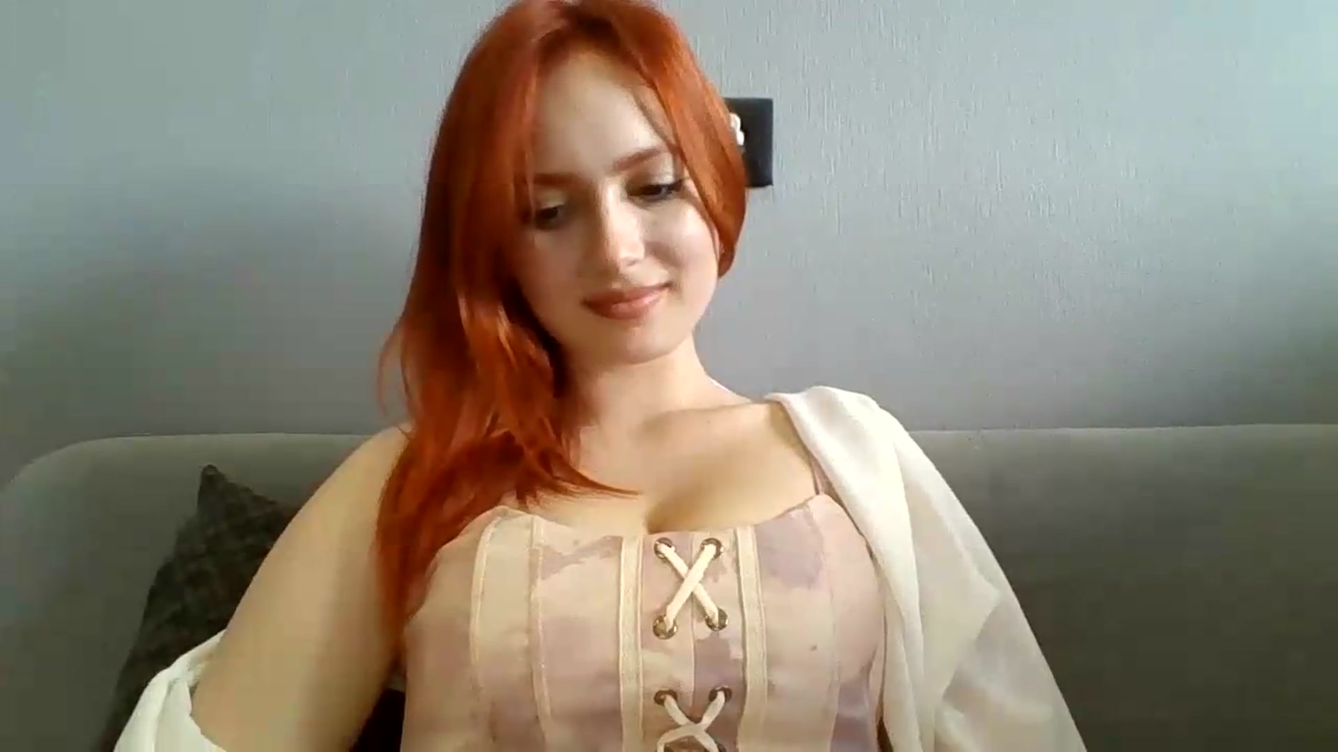 Gallery image thumbnail from AylinaGold's myfreecams stream on, 08/24/2026, 11:28 image 10 of 20