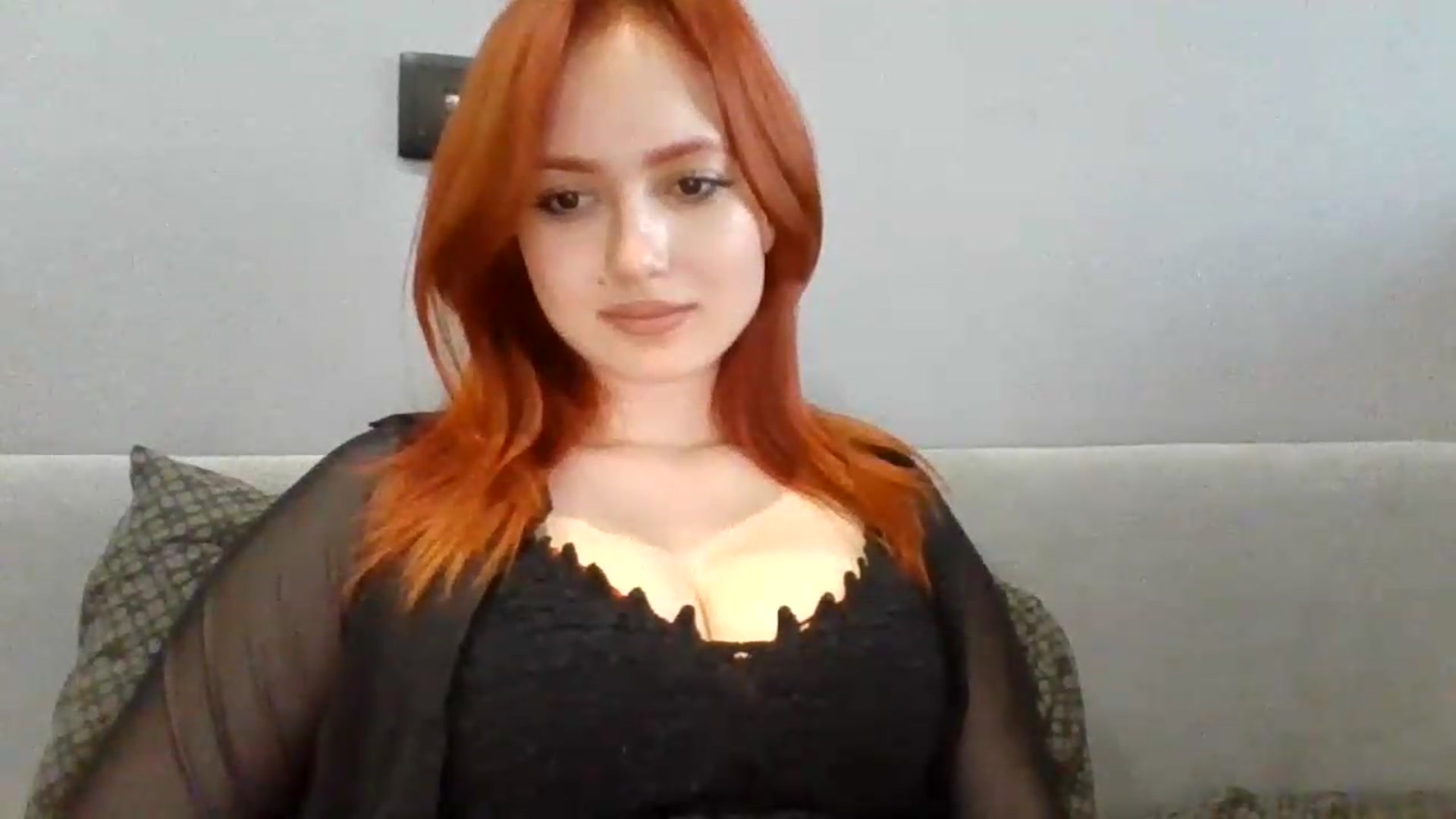 Gallery image thumbnail from AylinaGold's myfreecams stream on, 08/24/2026, 16:53 image 19 of 20