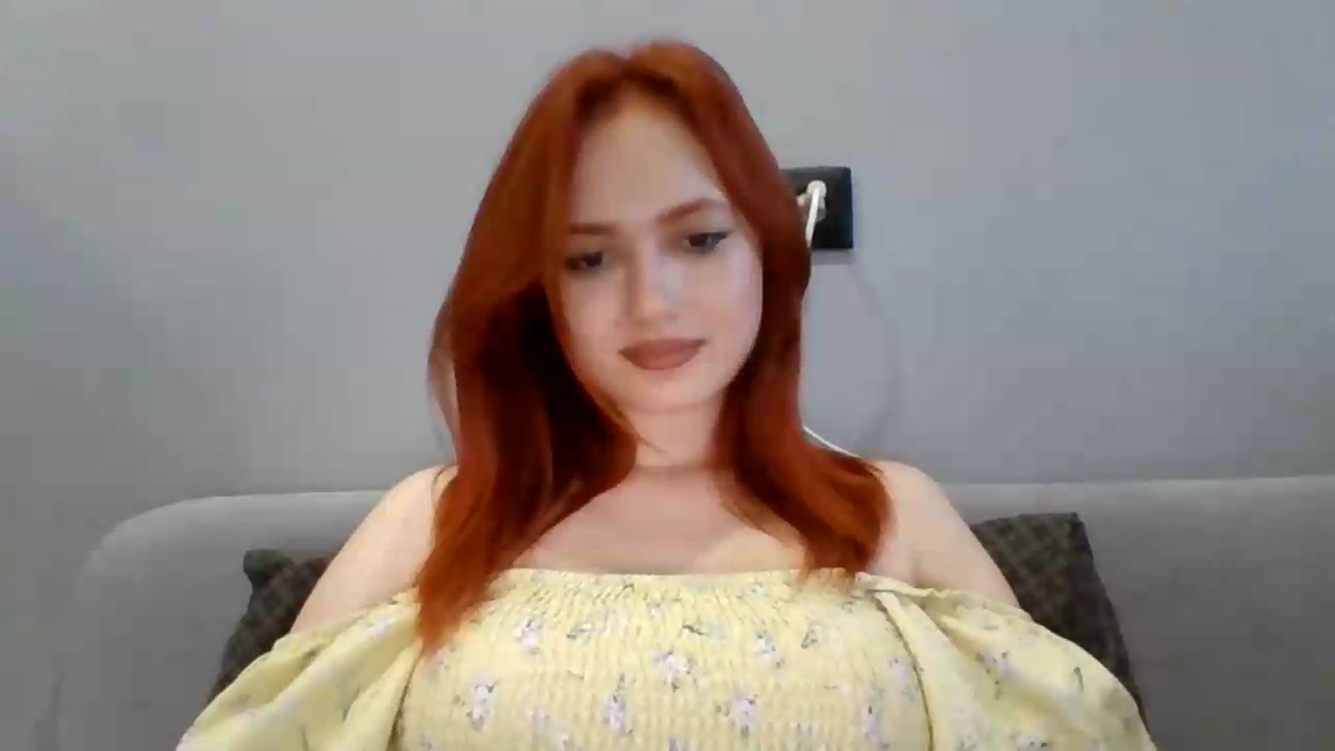 Gallery image thumbnail from AylinaGold's myfreecams stream on, 08/25/2026, 17:02 image 8 of 20