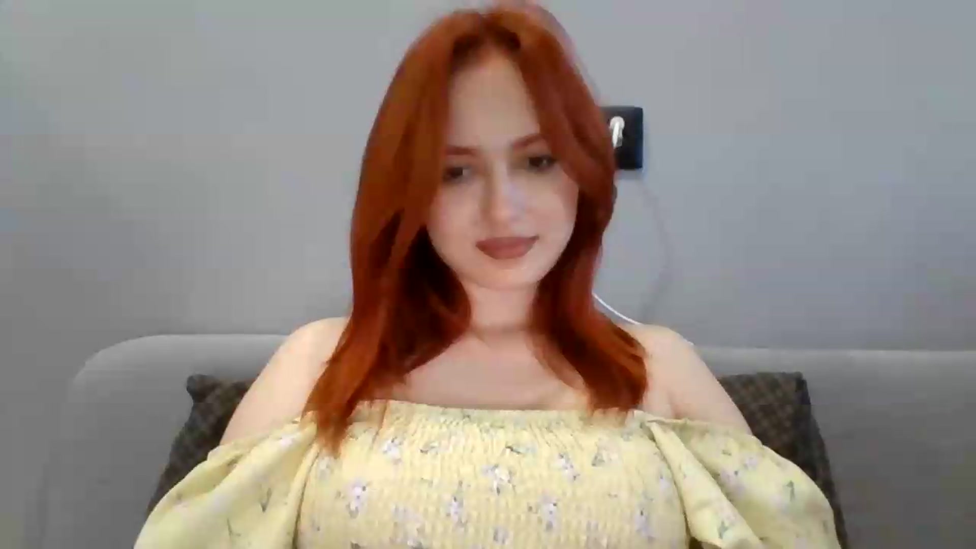 Gallery image thumbnail from AylinaGold's myfreecams stream on, 08/25/2026, 17:02 image 6 of 20