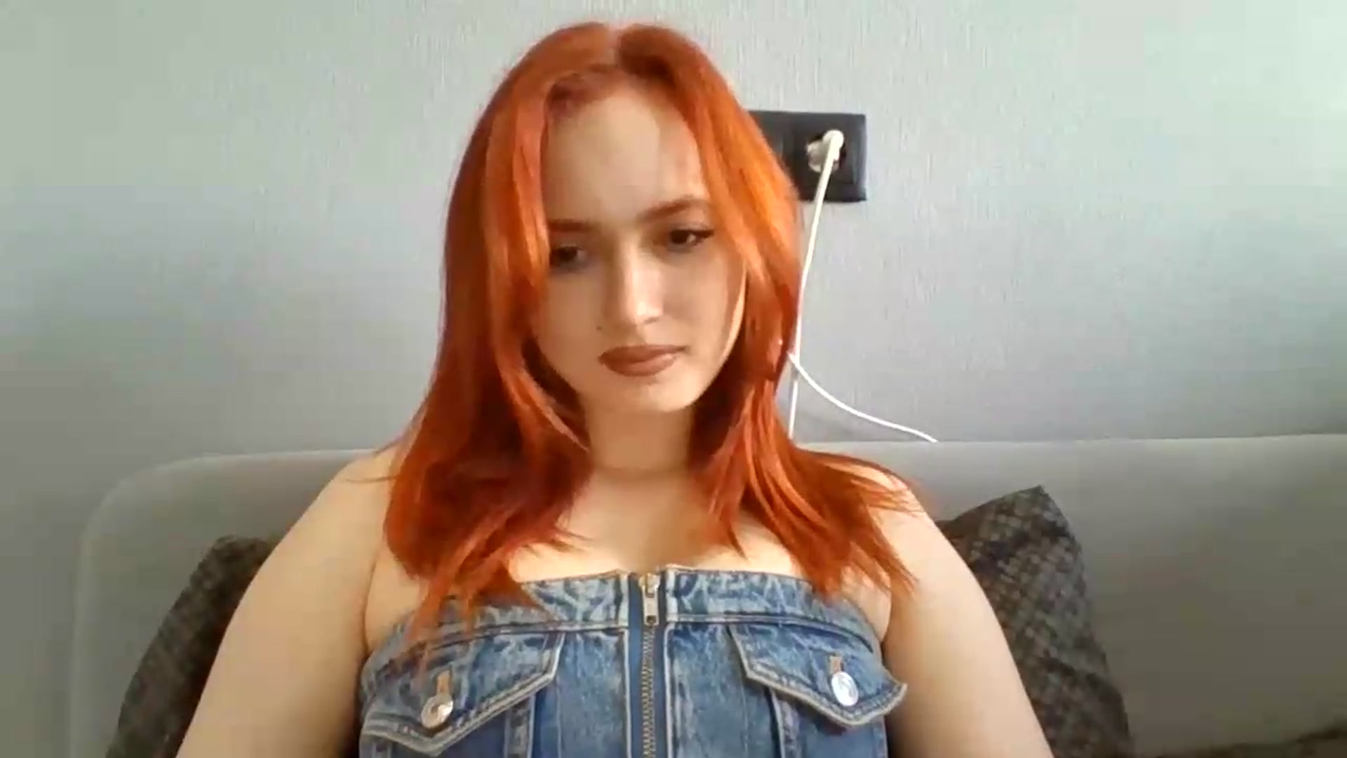 Gallery image thumbnail from AylinaGold's myfreecams stream on, 08/27/2026, 11:33 image 12 of 20