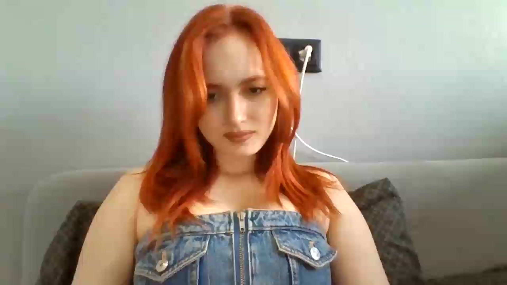 Gallery image thumbnail from AylinaGold's myfreecams stream on, 08/27/2026, 11:33 image 9 of 20