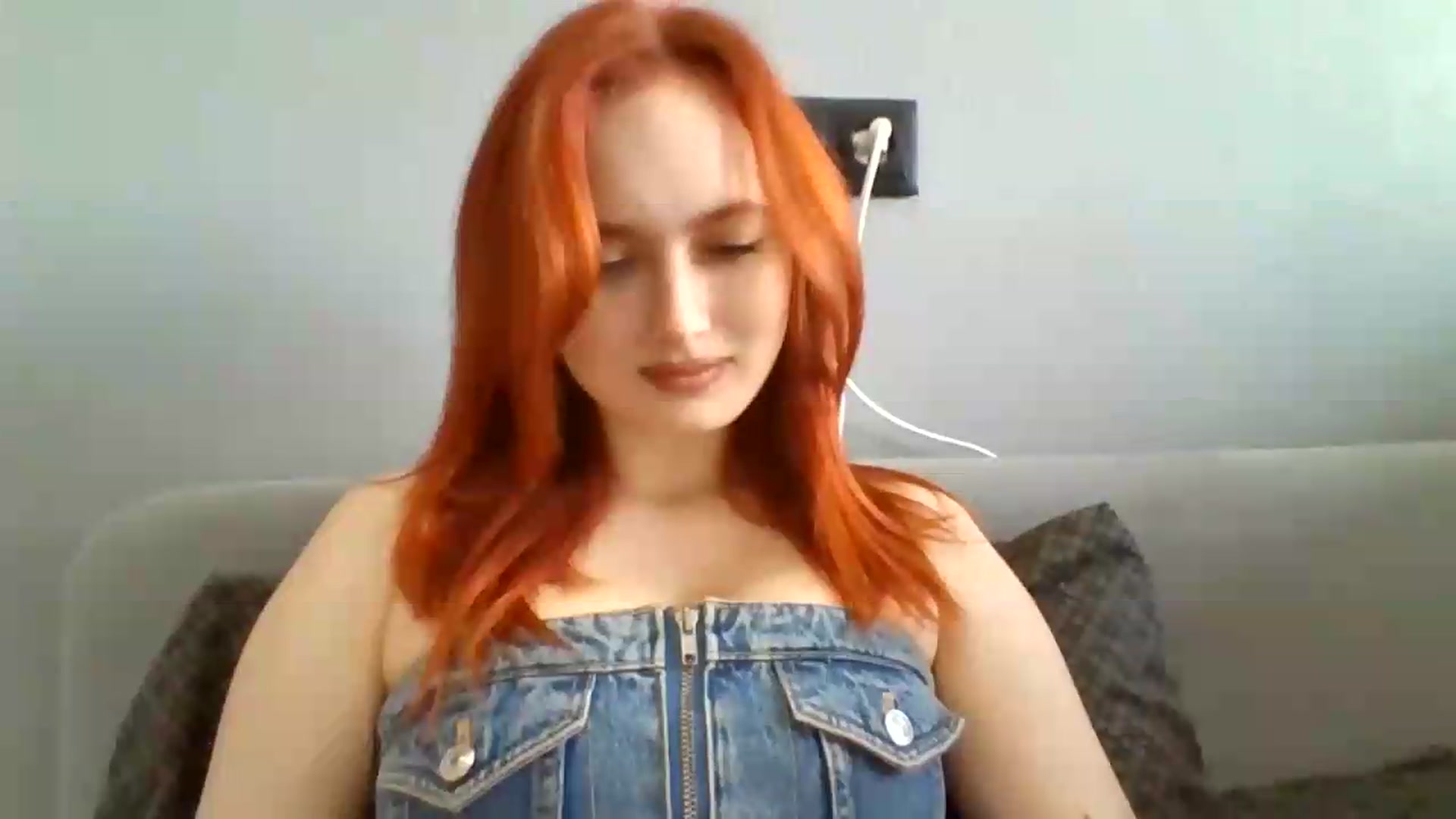 Gallery image thumbnail from AylinaGold's myfreecams stream on, 08/27/2026, 11:33 image 6 of 20